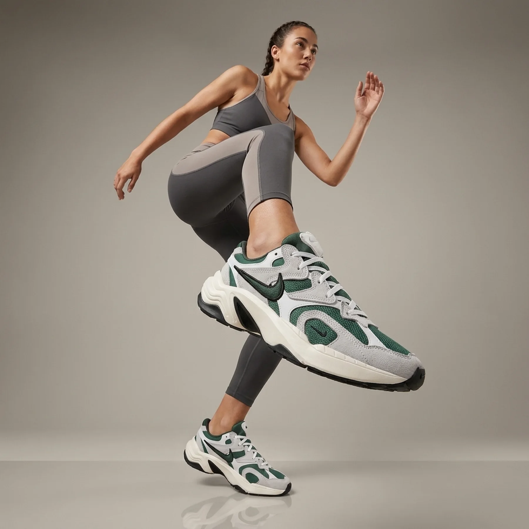 Кросівки жіночі Nike W Al8 (FJ3794-106)
