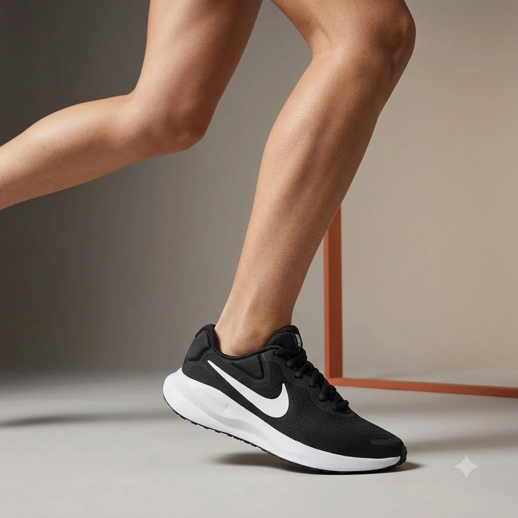 Кросівки жіночі NIKE W REVOLUTION 7 FB2208-003