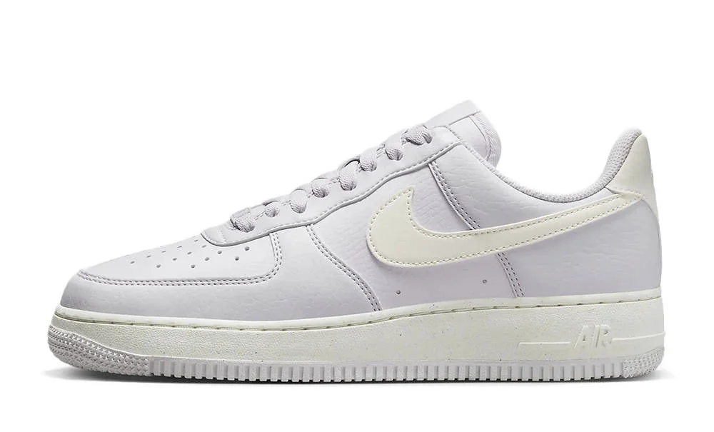 Кросівки жіночі Nike Wmns Air Force 1 07 Nn (DV3808-500)
