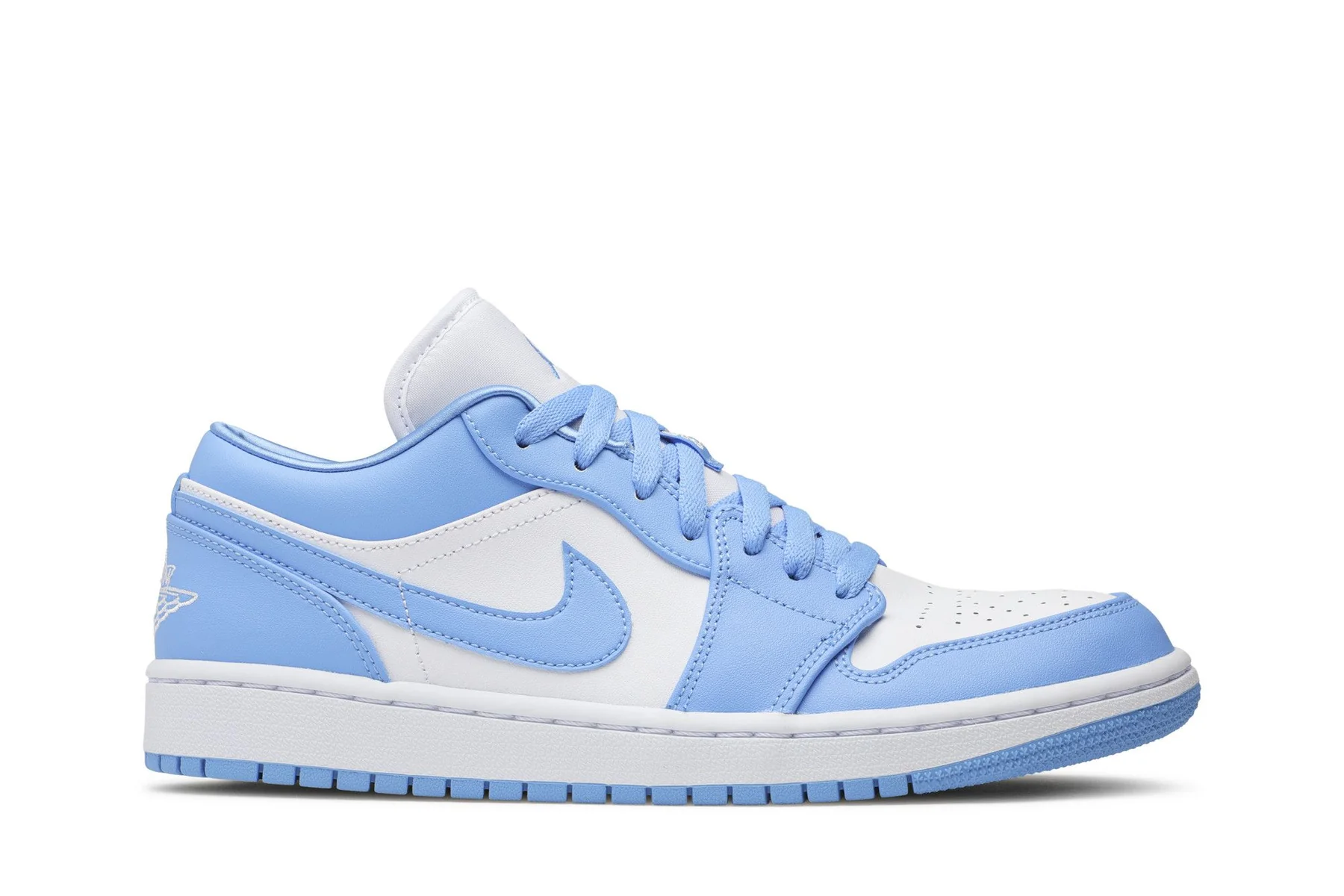 Кросівки жіночі Nike Wmns Air Jordan 1 Low 'UNC'