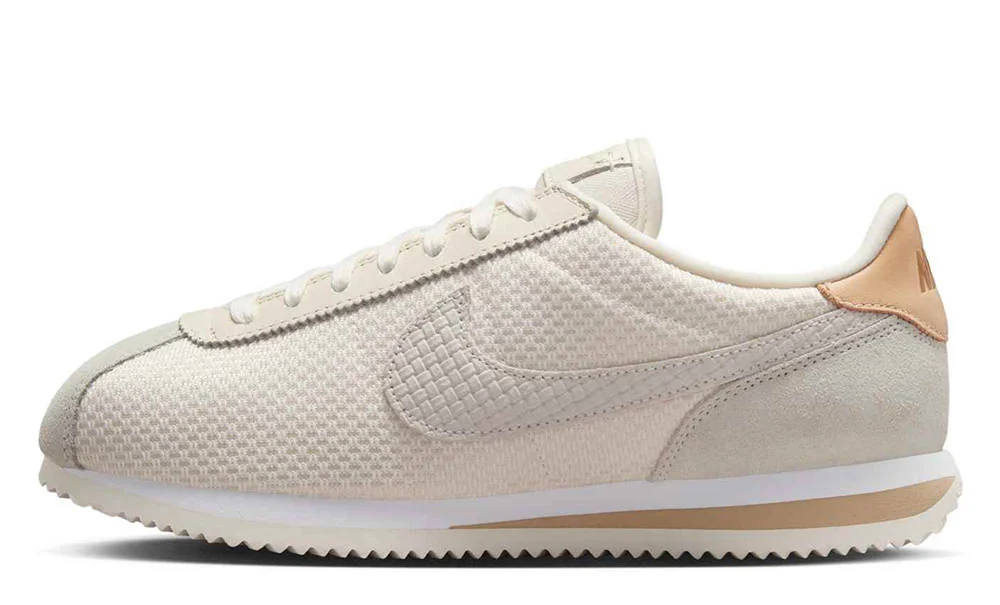Кросівки жіночі Nike Wmns Cortez 'Pearl White Mesh'