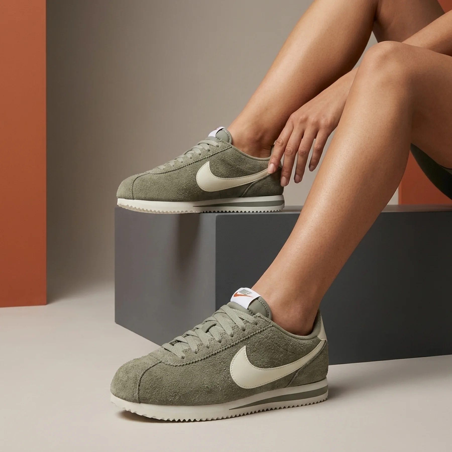 Кросівки жіночі Nike Wmns Cortez Vintage 'Light Army'