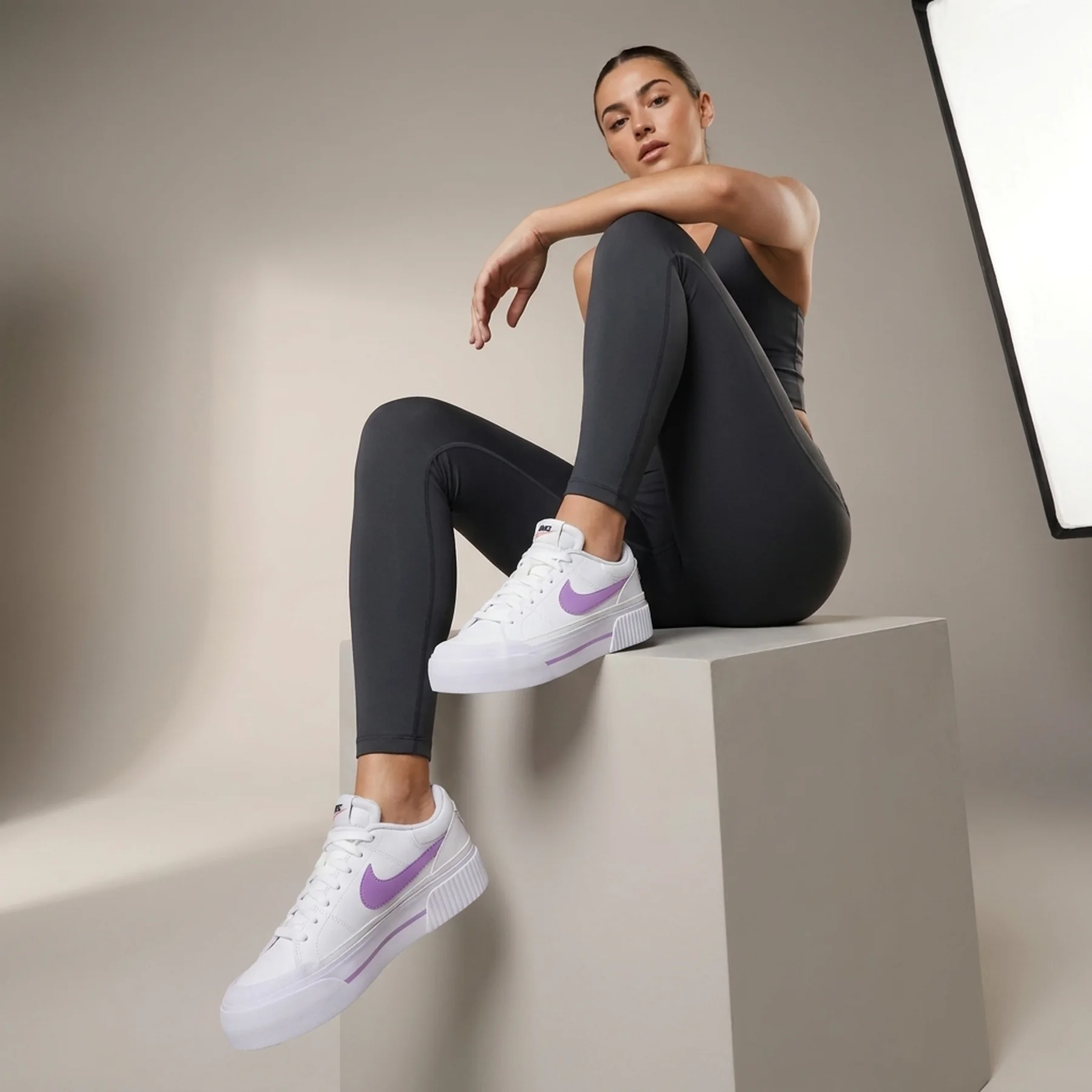 Кросівки жіночі Nike Court Legacy Lift Black Dm7590-001 (DM7590-001)