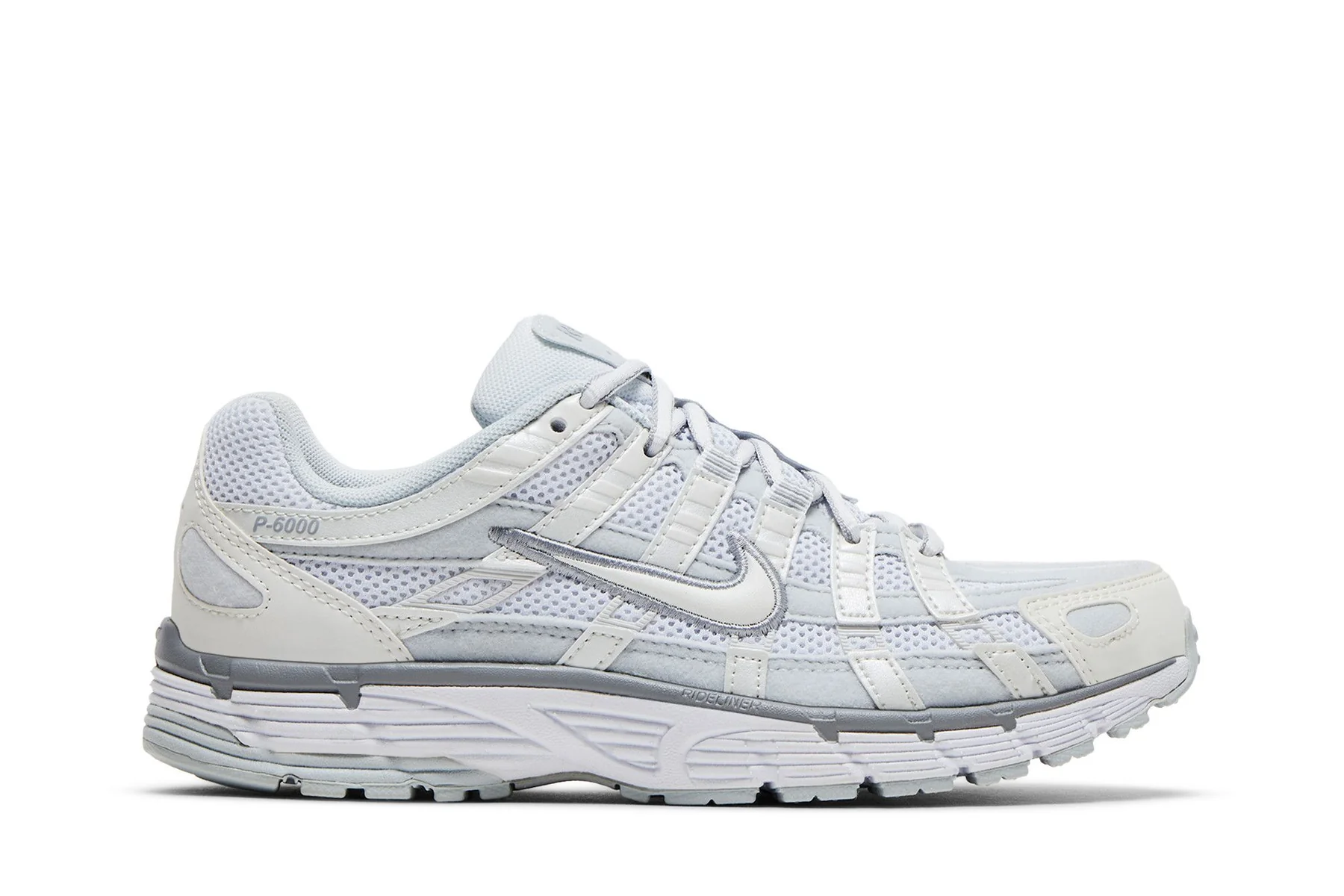 Кросівки жіночі Nike Wmns P-6000 'Metallic Summit White'