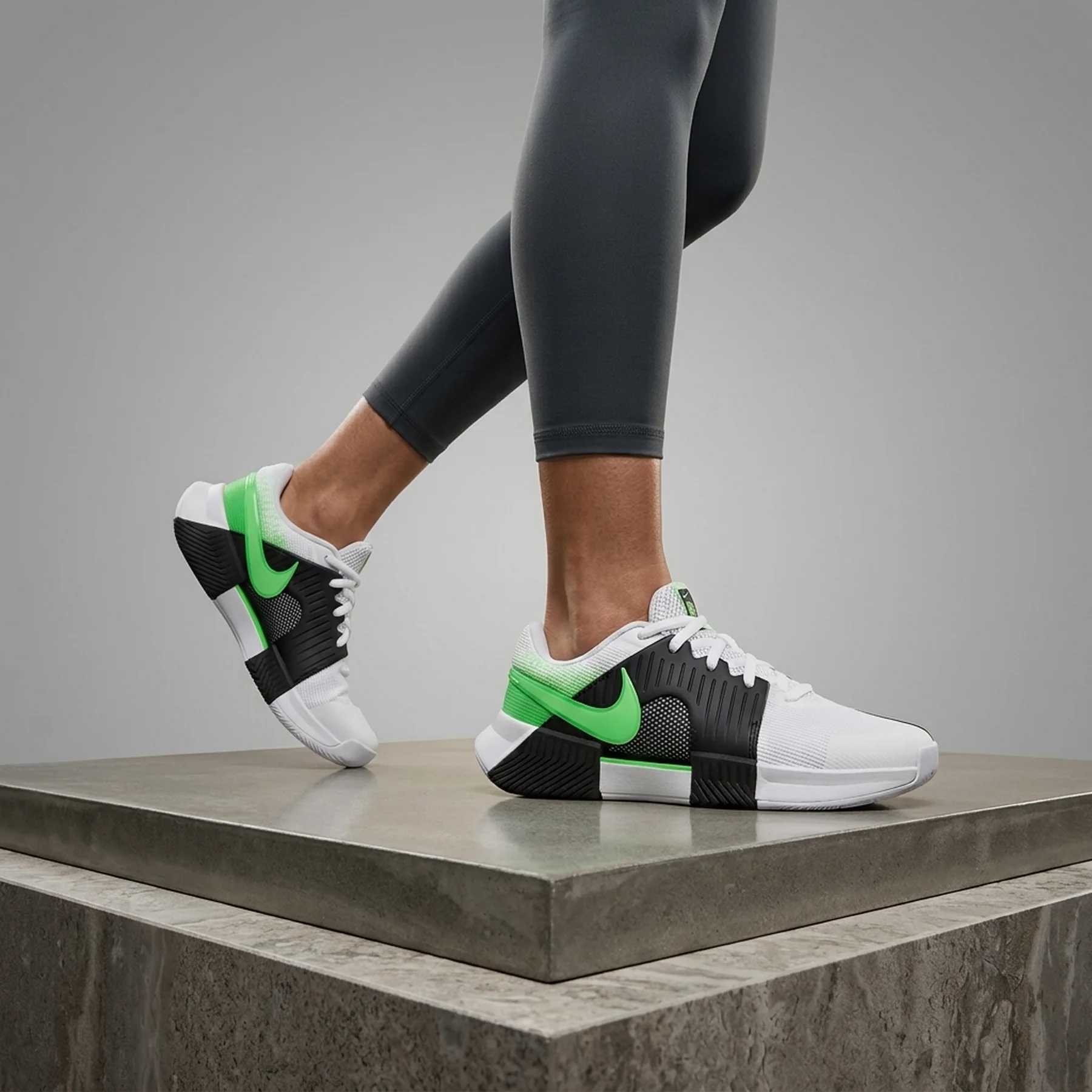 Кросівки жіночі Nike Zoom Gp Challenge 1 (FB3148-100)