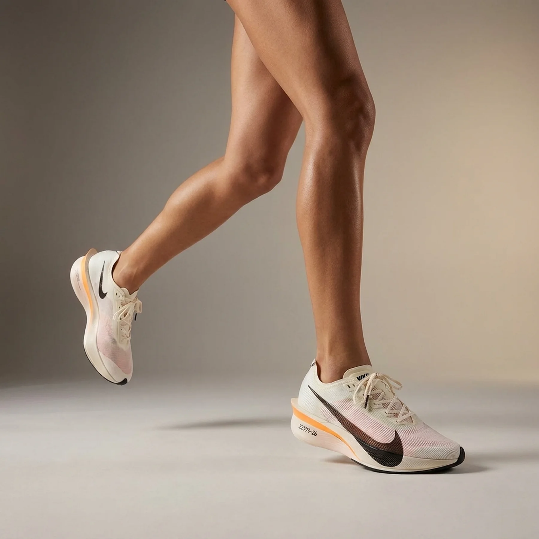 Кросівки жіночі Nike Zoomx Vaporfly Next% 4 Multi (HF6411-100)