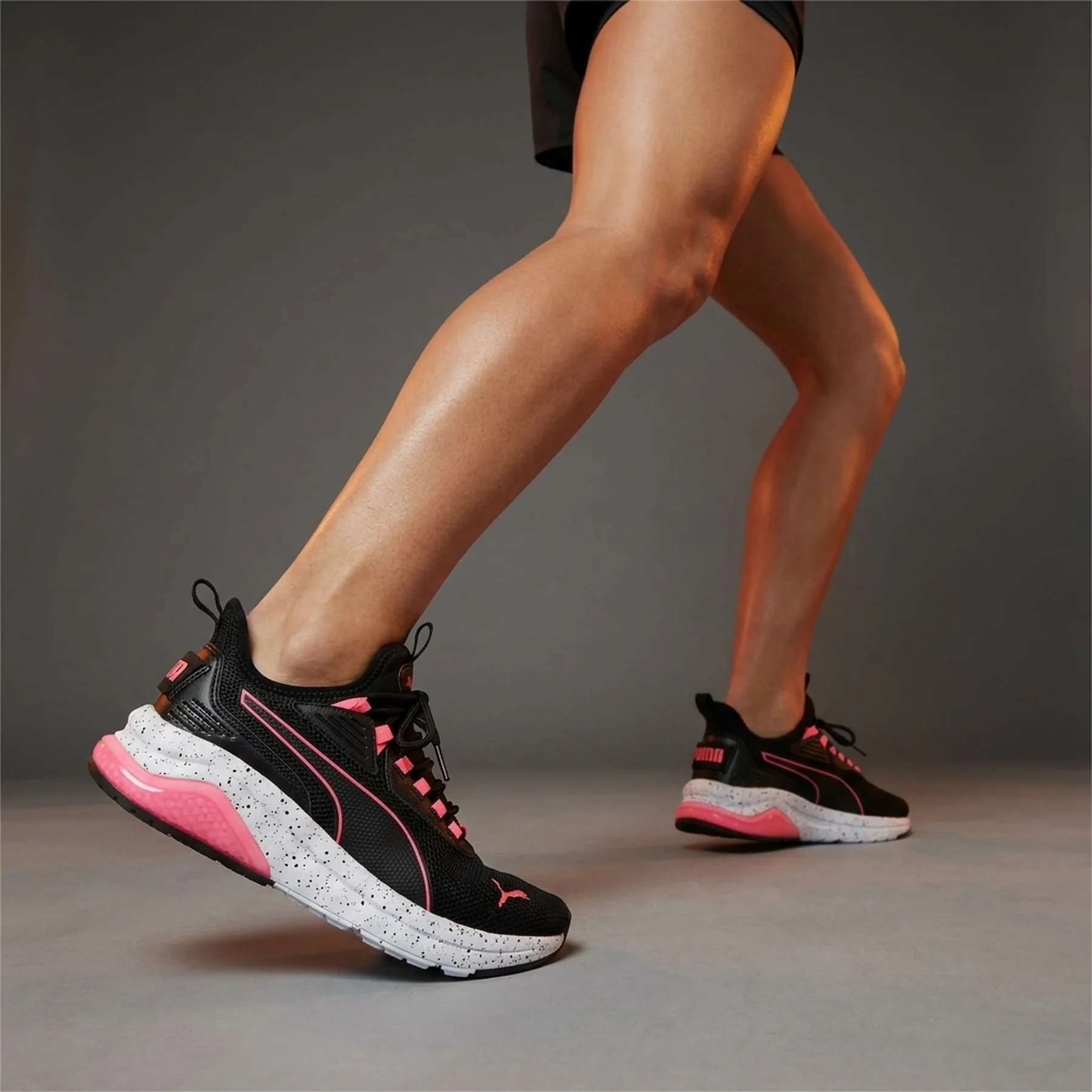Кросівки жіночі Puma Amplifier Black (399145-02)