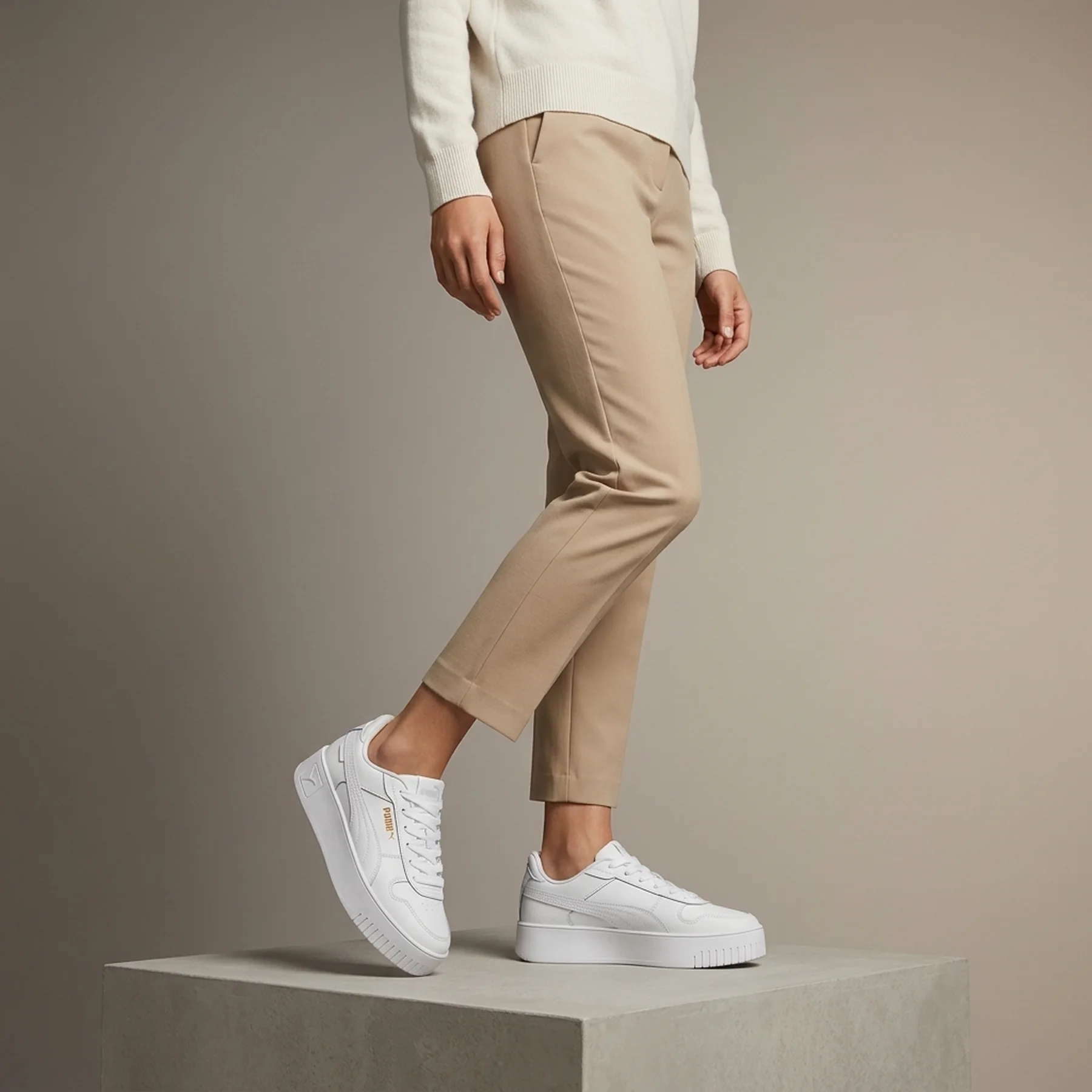 Кросівки жіночі Puma Carina Street (389390-01)