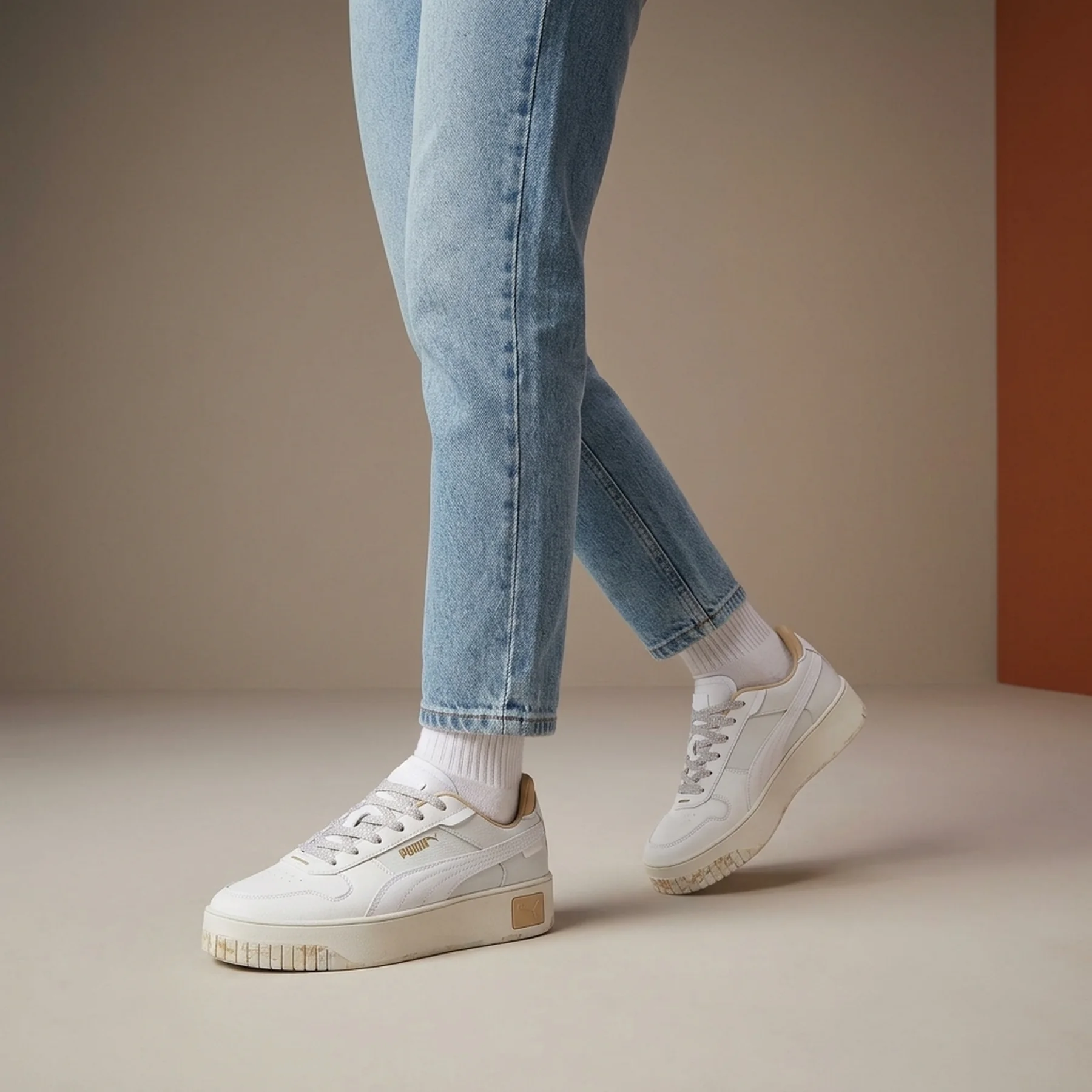 Кросівки жіночі Puma Carina Street Better (389391-01)
