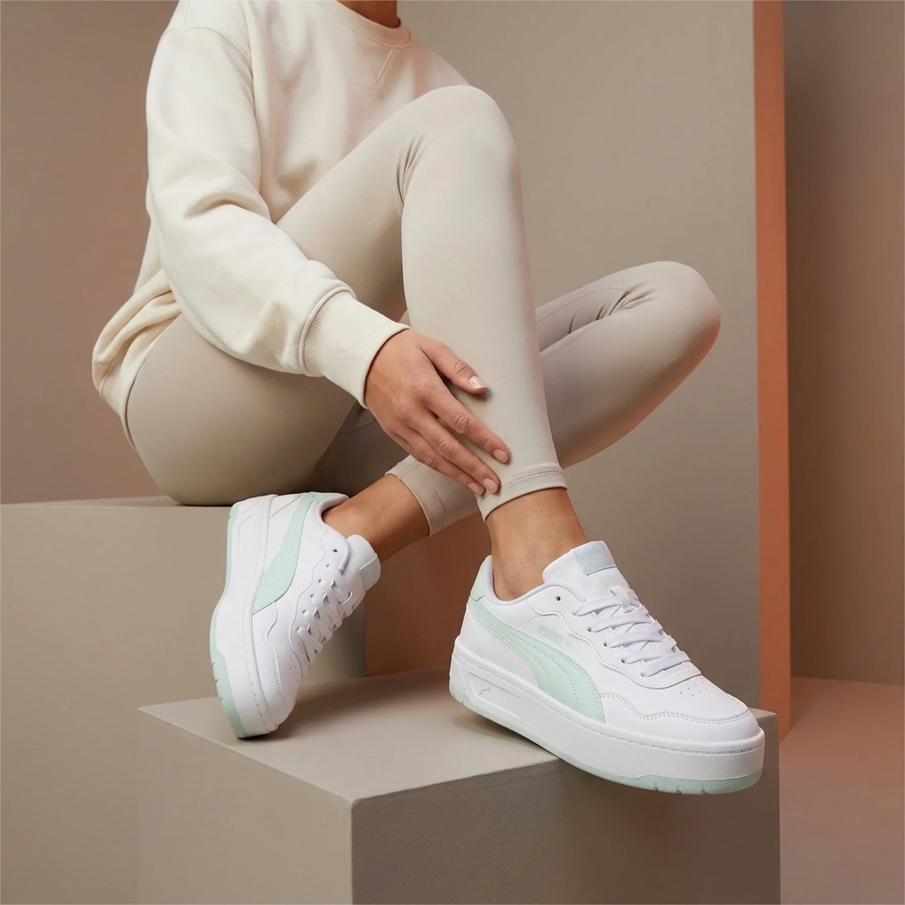 Кросівки жіночі Puma Court Lally Skye White (400368-05)