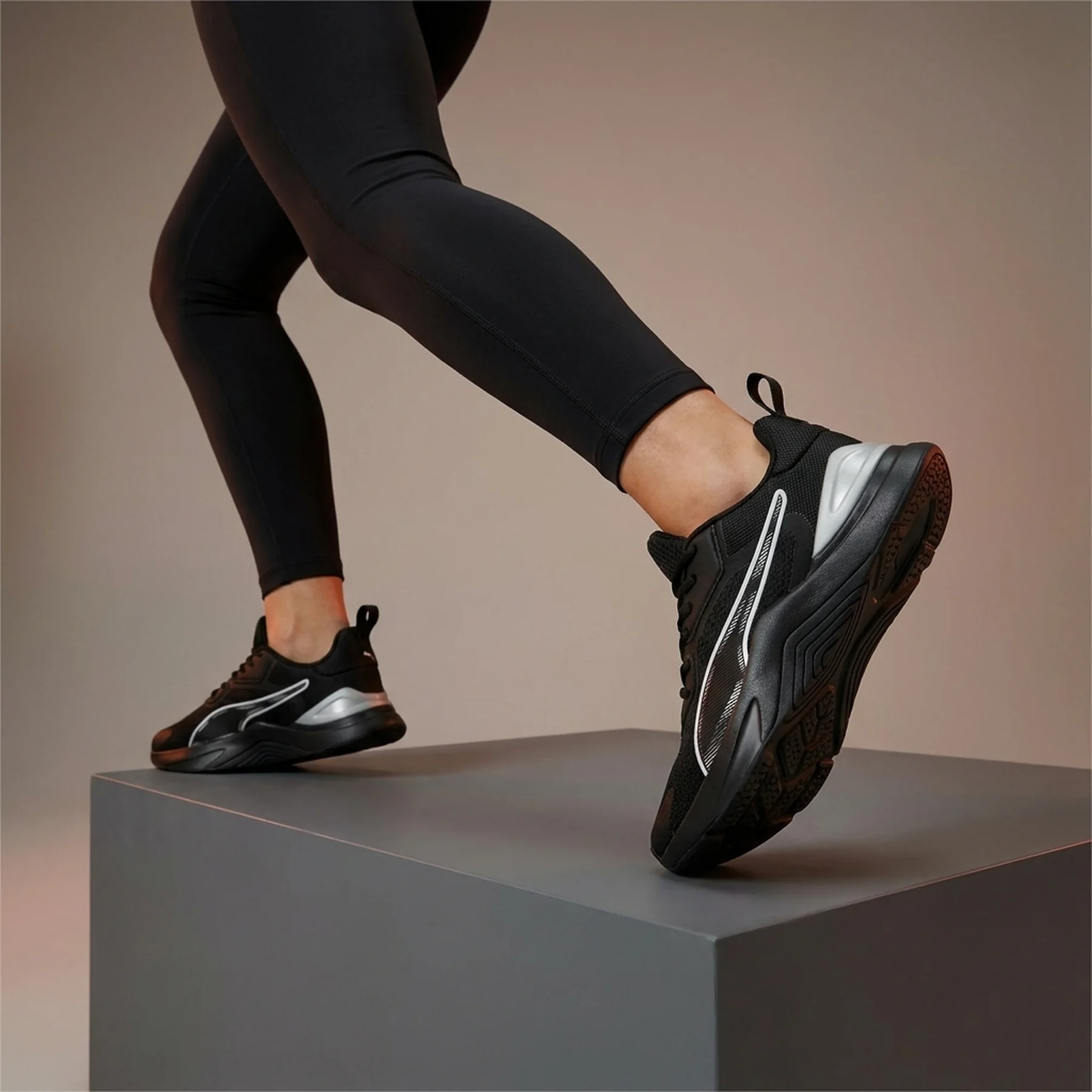 Кросівки жіночі Puma Infusion (378115-01)