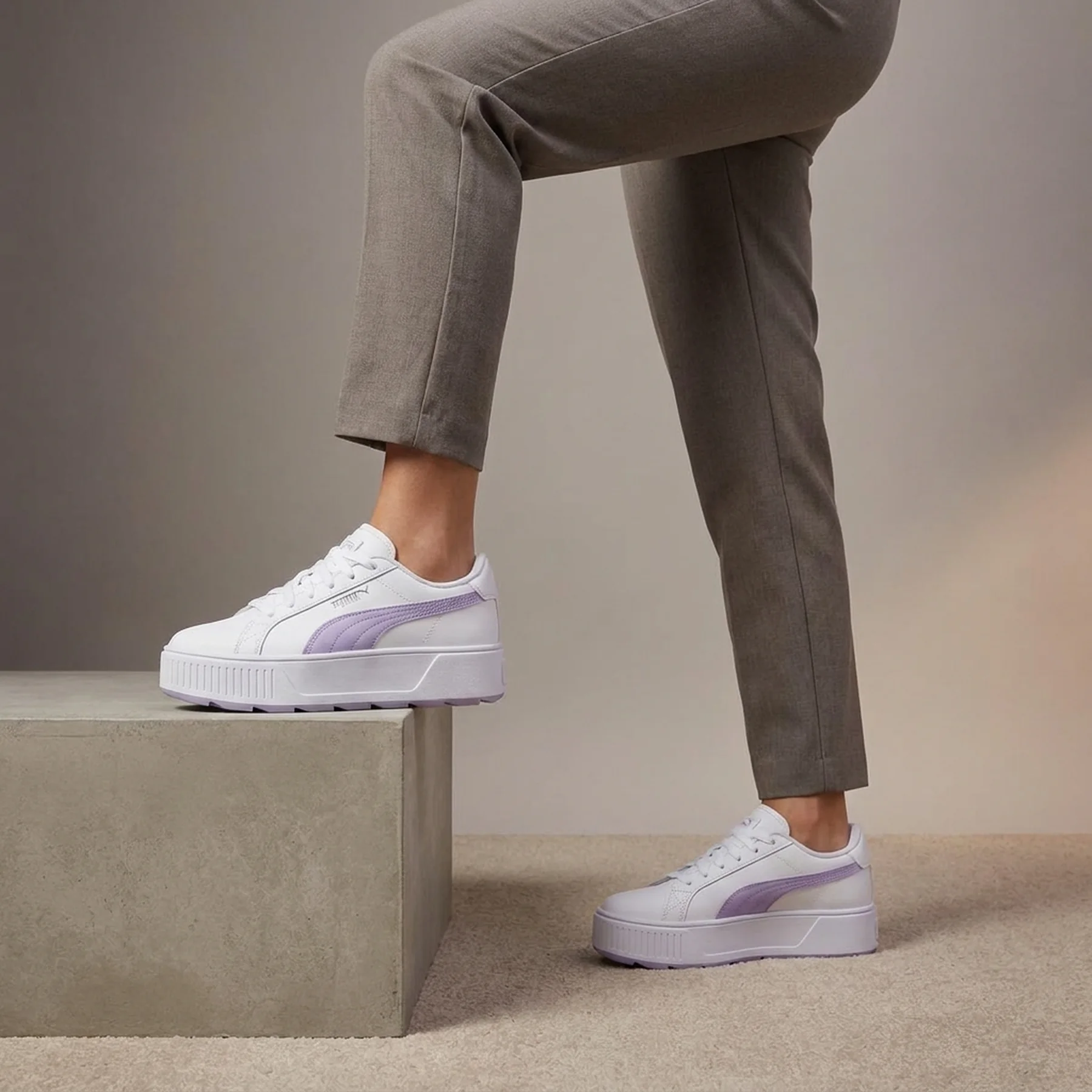 Кросівки жіночі Puma Karmen L (38461510)