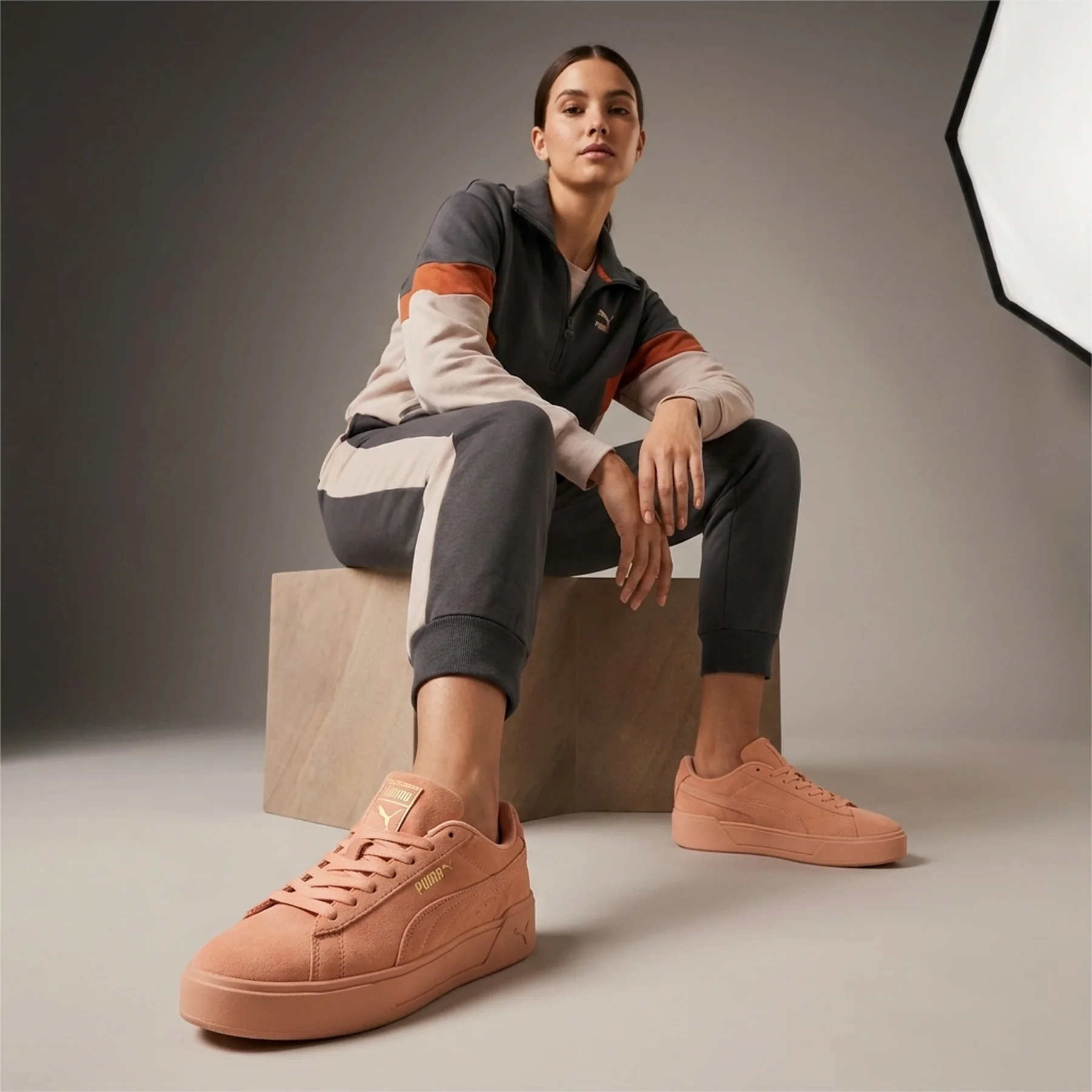 Кросівки жіночі Puma Karmen Peach (38461415)