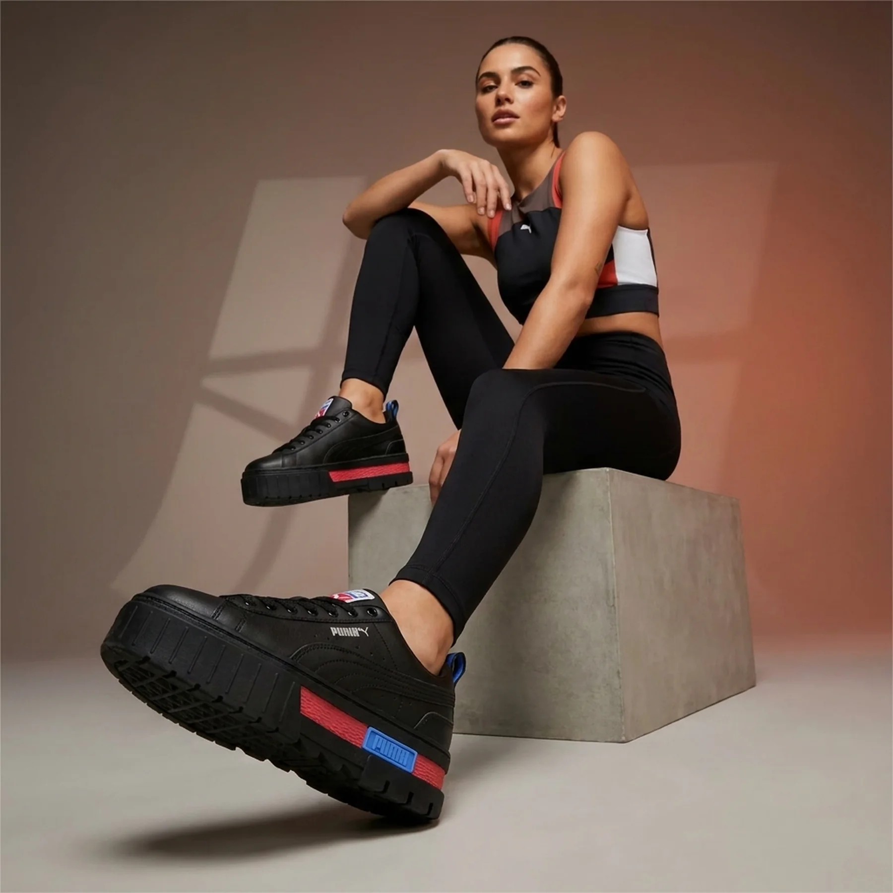 Кросівки жіночі Puma Mayze Pop Sneakers Black (381889-02)