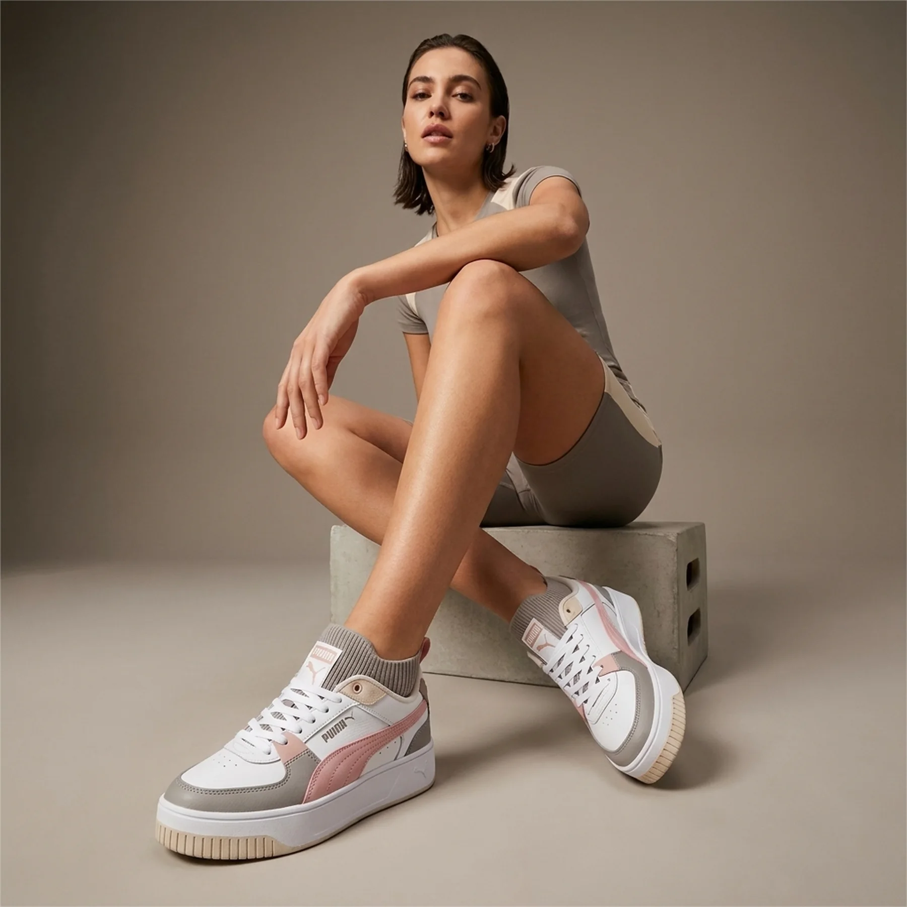Кросівки жіночі Puma Skye Demi (38074905)