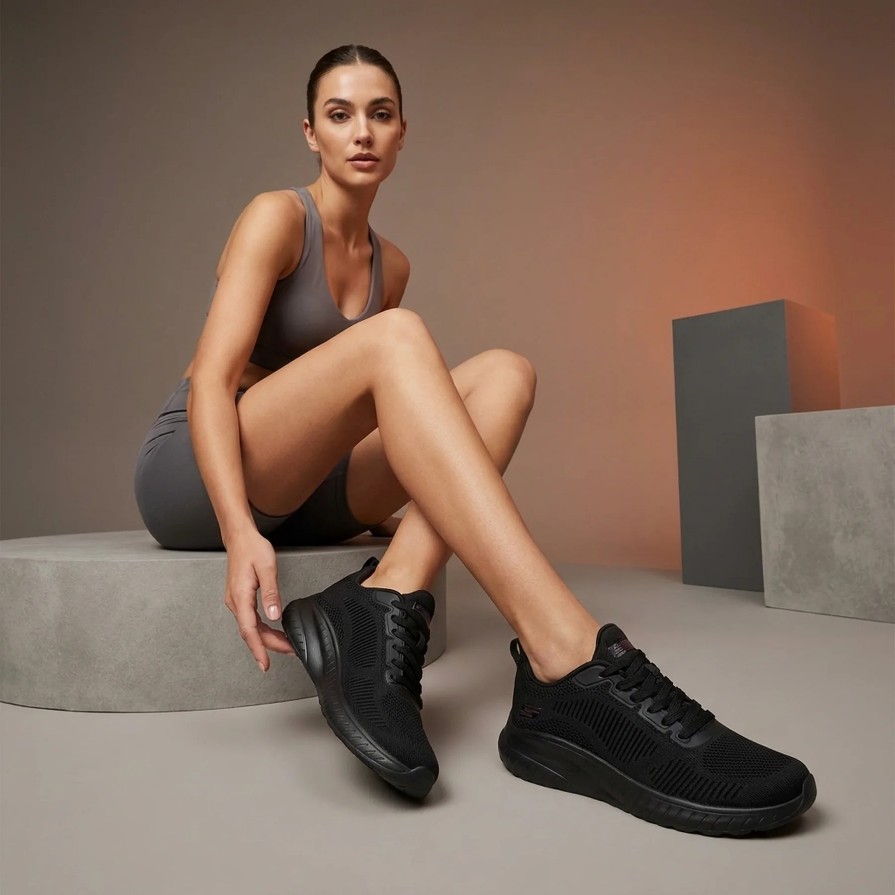 Кросівки жіночі Skechers Bobs Squad Tough Black 117209-Bbk (117209-BBK)