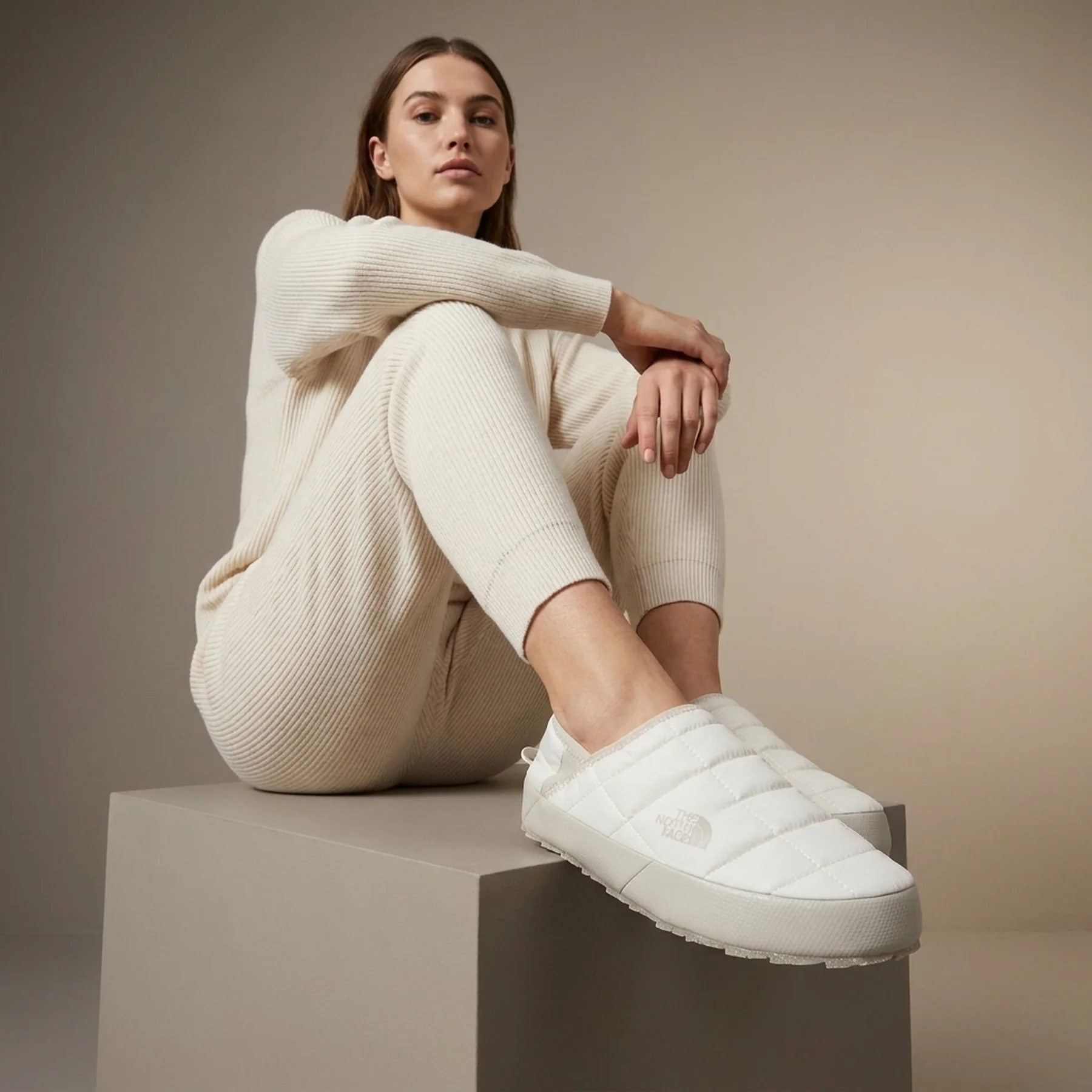 Кросівки жіночі The North Face Tb Trctn Mule V White (0A3V1H32F1)