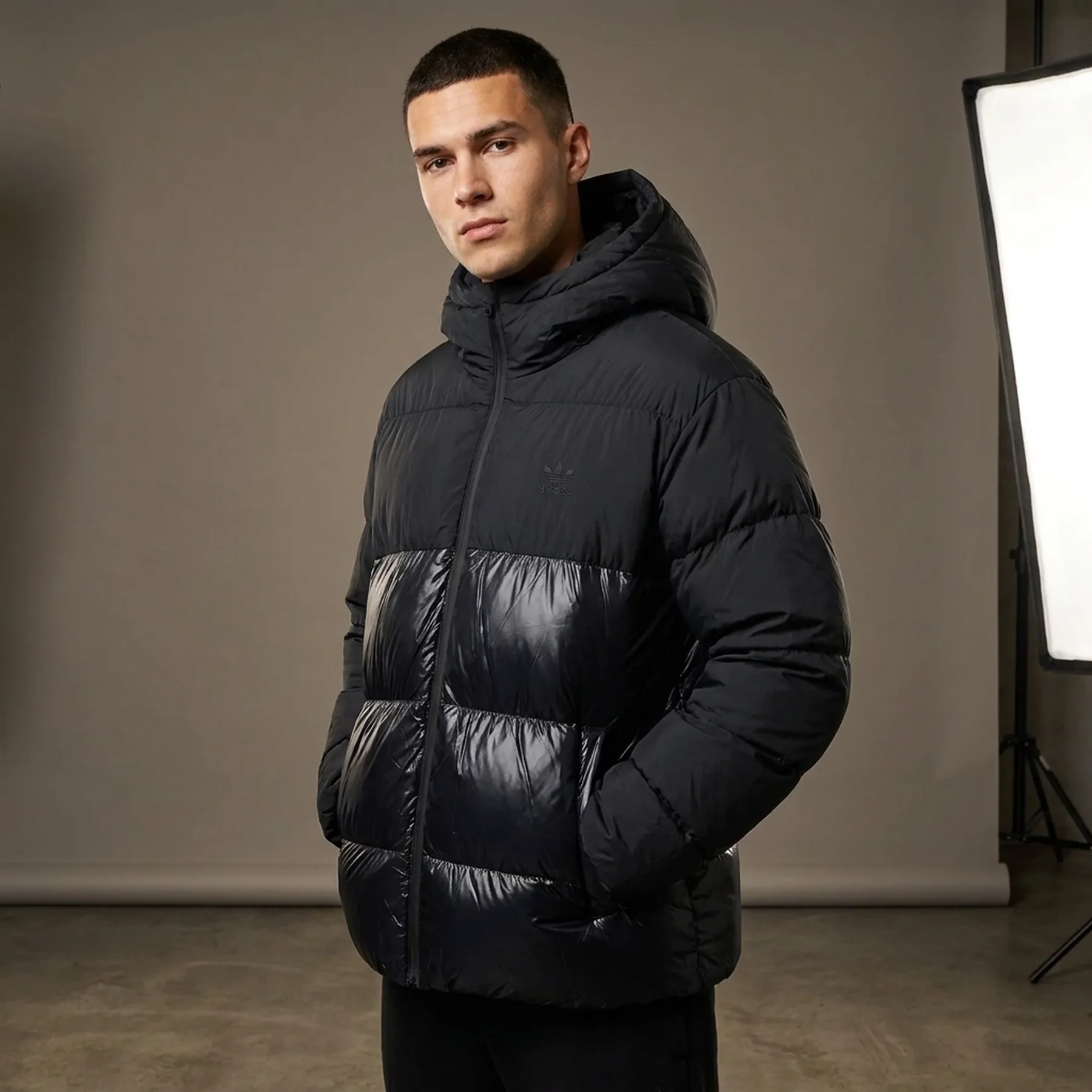 Куртка чоловіча Adidas Adicolor (IL2572)