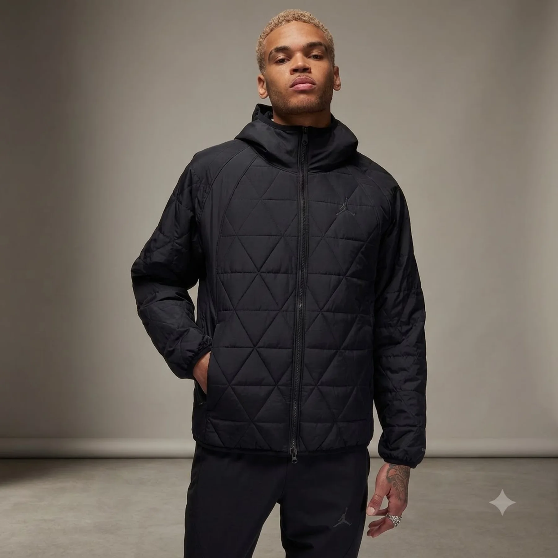 Куртка чоловіча Jordan Air Therma-Fit Sport Mid-Weight Jacket (FD2637-010)