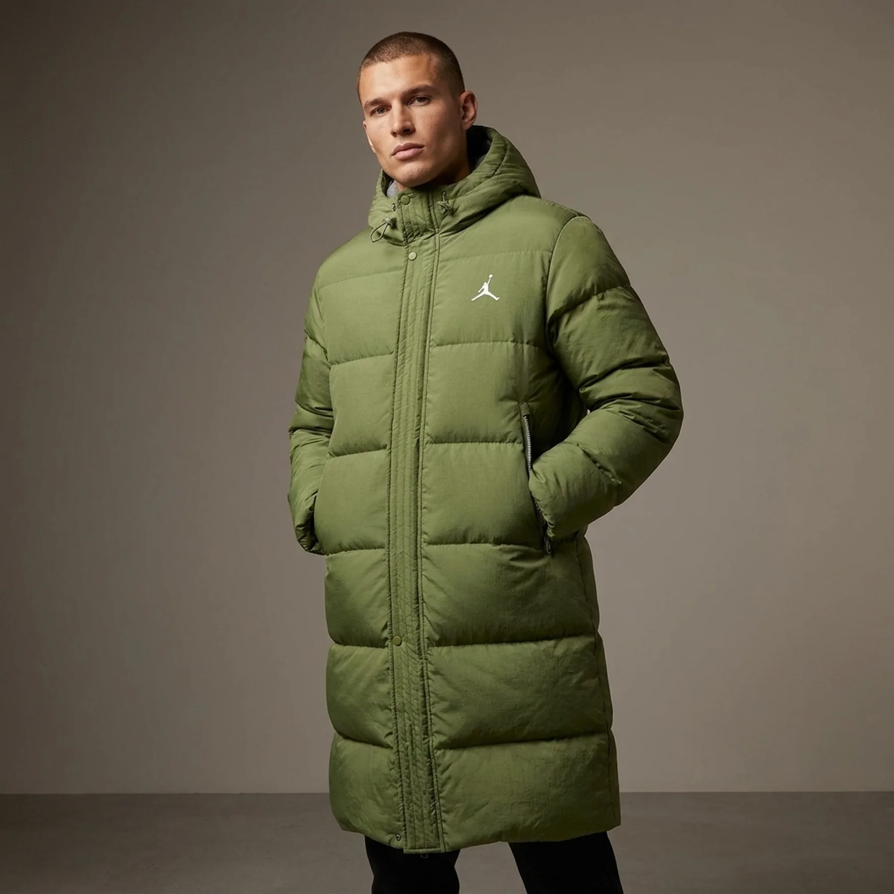 Куртка чоловіча Jordan Ess Stmt Down Parka