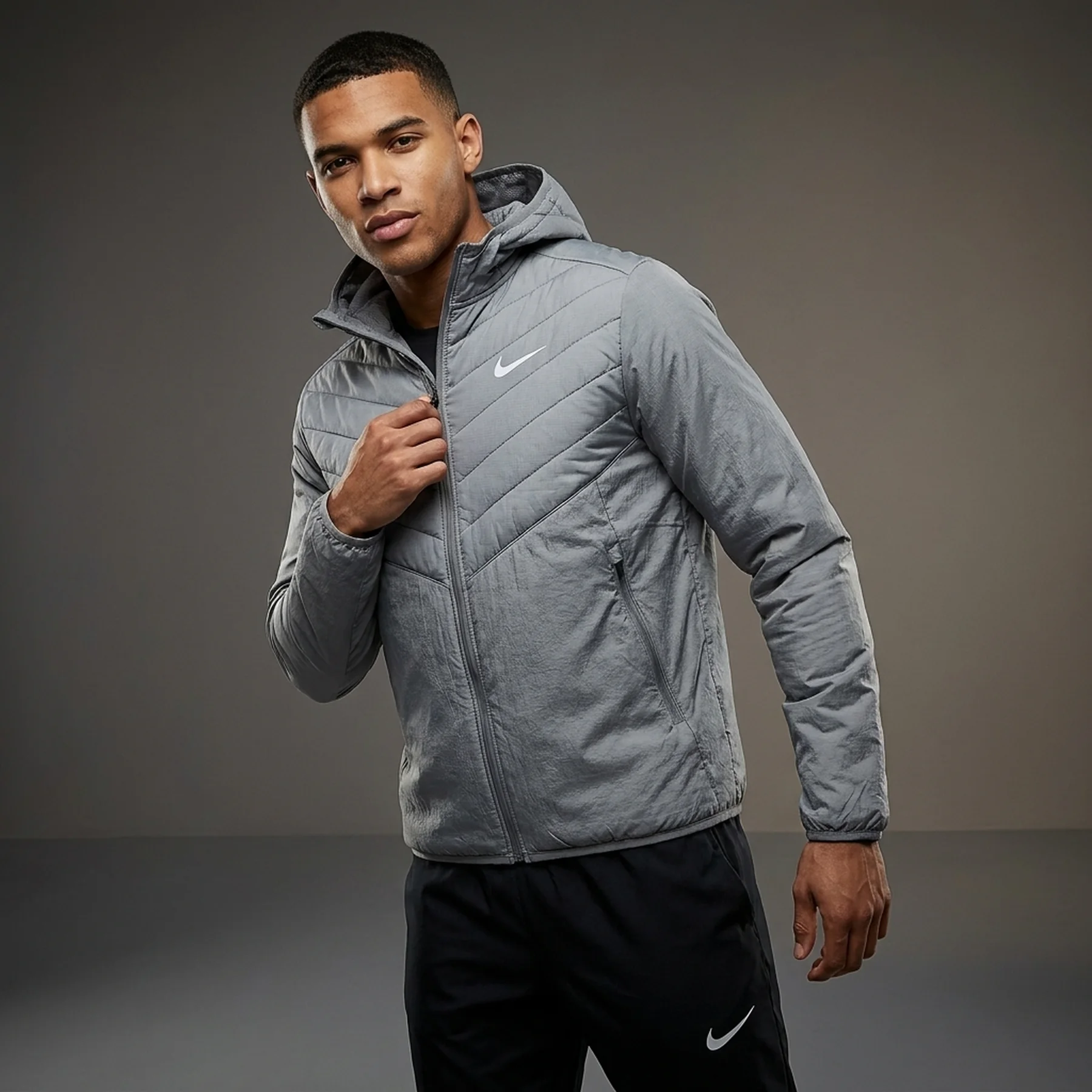 Куртка чоловіча Nike Aerolayer Full Zip Lightweight Running Jacket (CU5388-084)