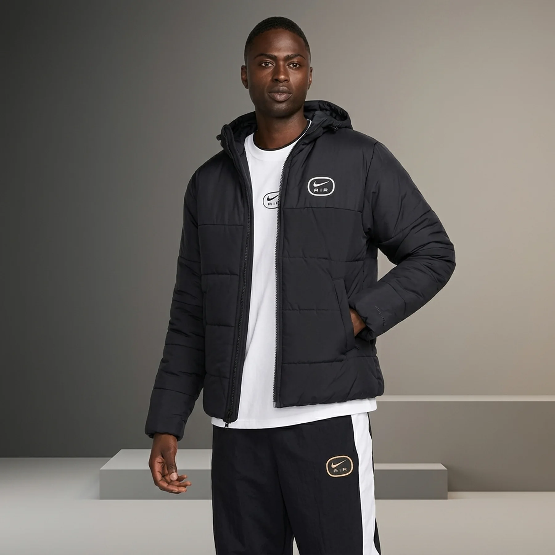Куртка чоловіча Nike M Nsw Sw Air Syn Fill Jkt (HM0198-011)