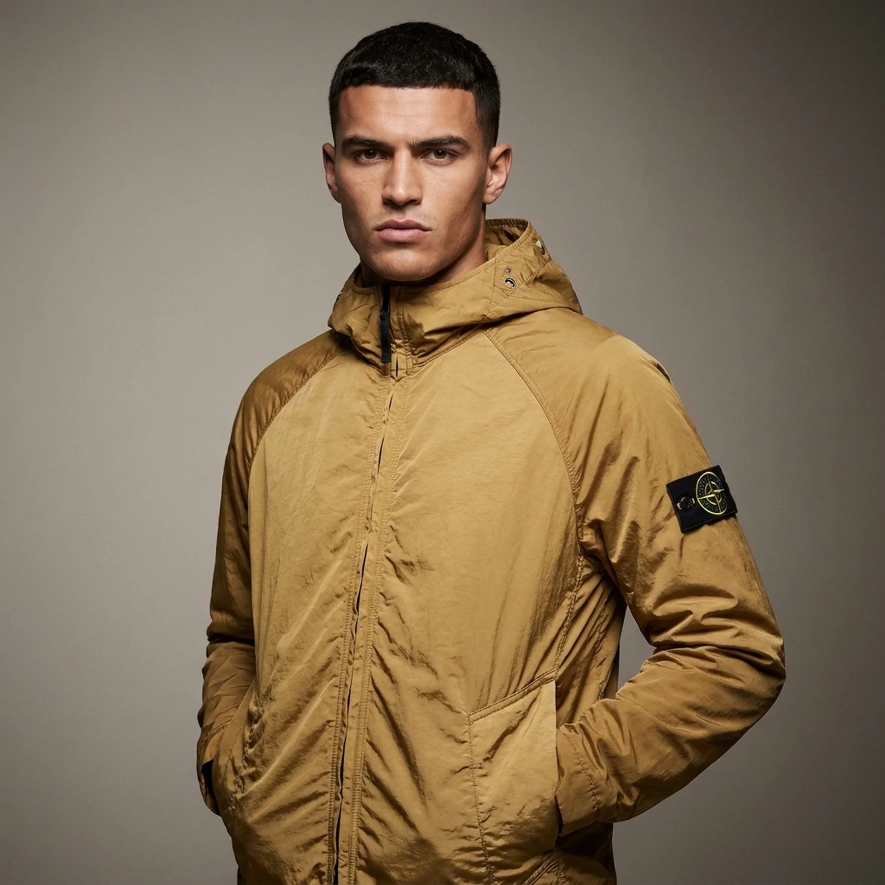 Куртка чоловіча Stone Island Zip Hooded Jacket Men Jacket Bark-Yellow Pczec