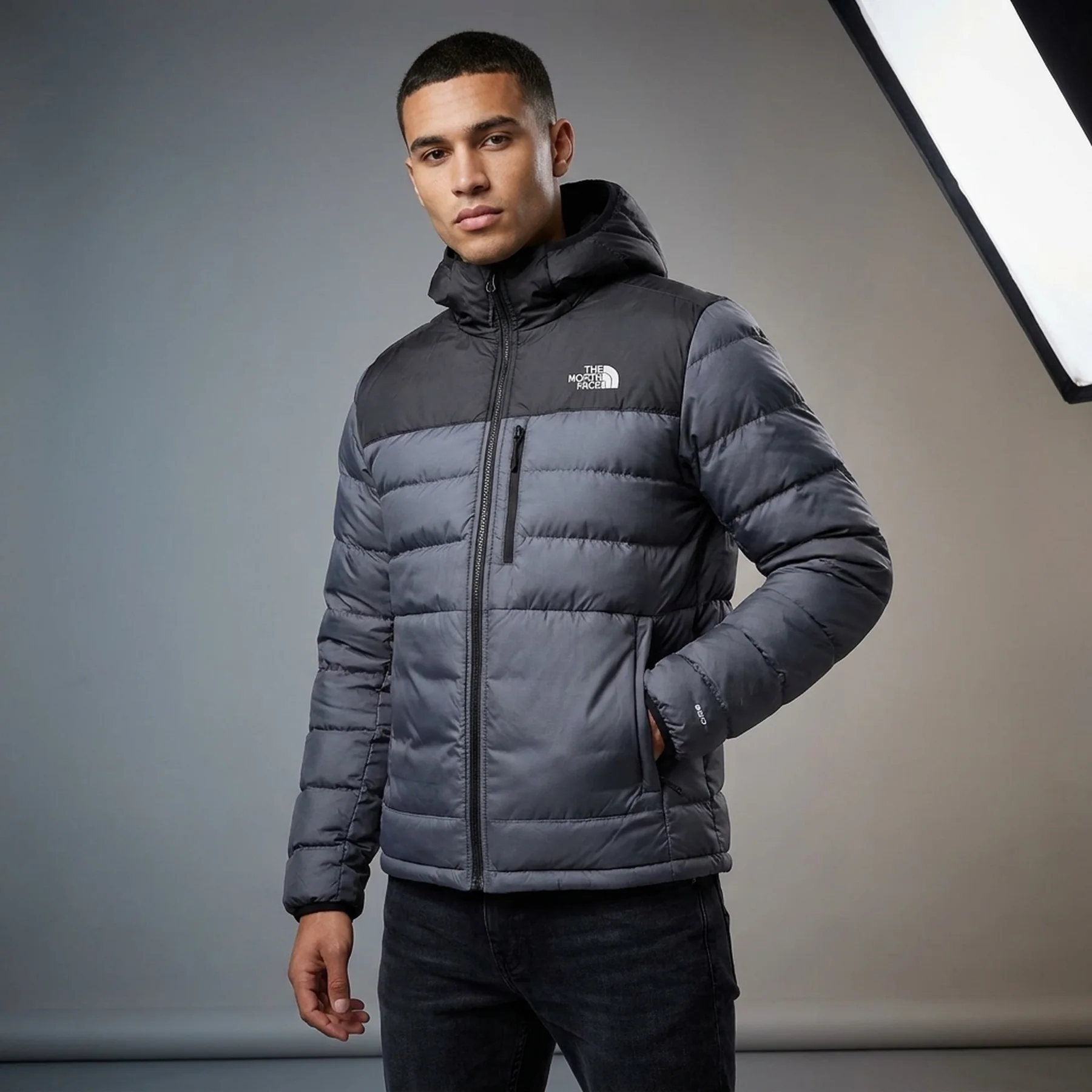 Куртка чоловіча The North Face Aconcagua 2 (NF0A4R26NY71)