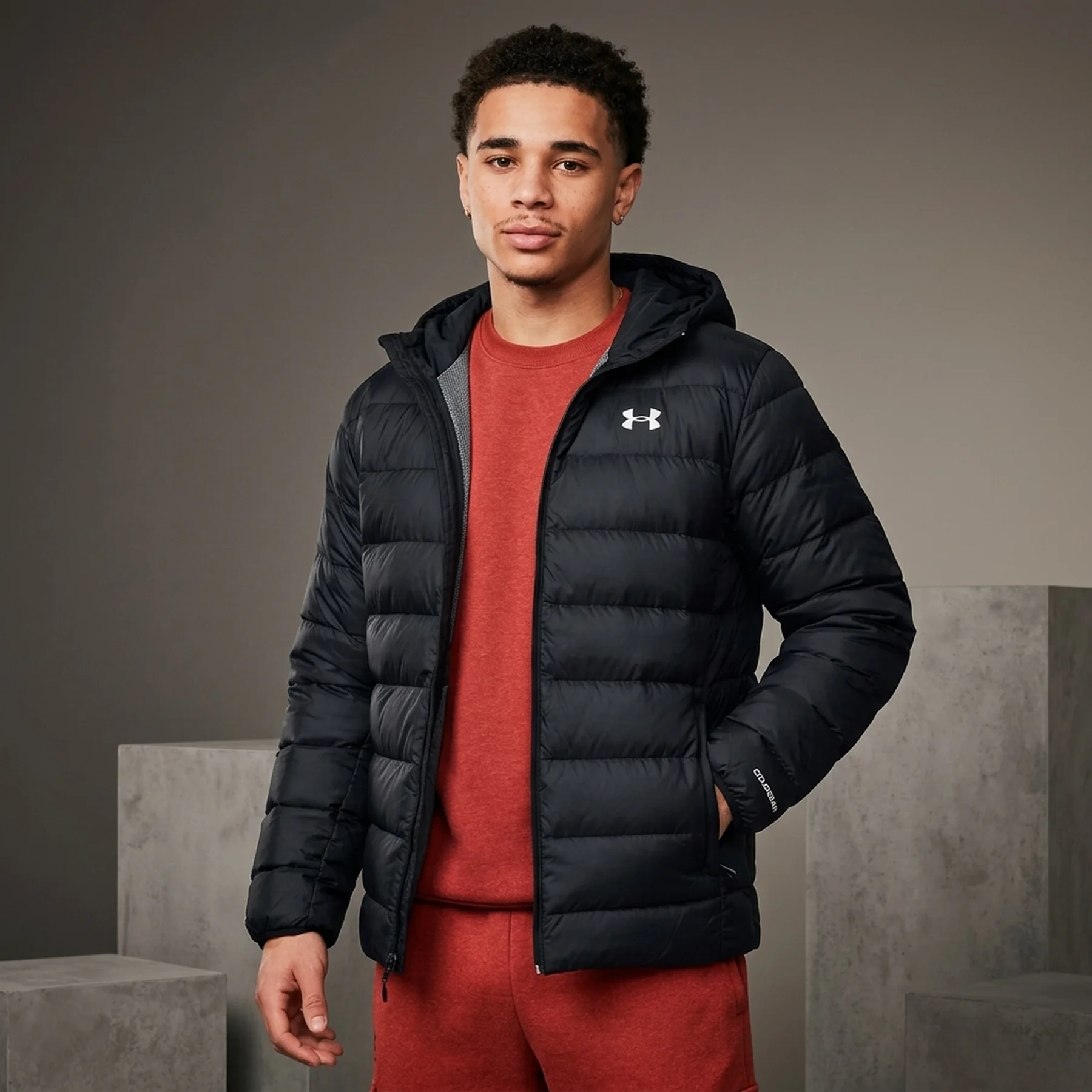 Куртка чоловіча Under Armour Legend Down Hooded Jacket (1385837-001)