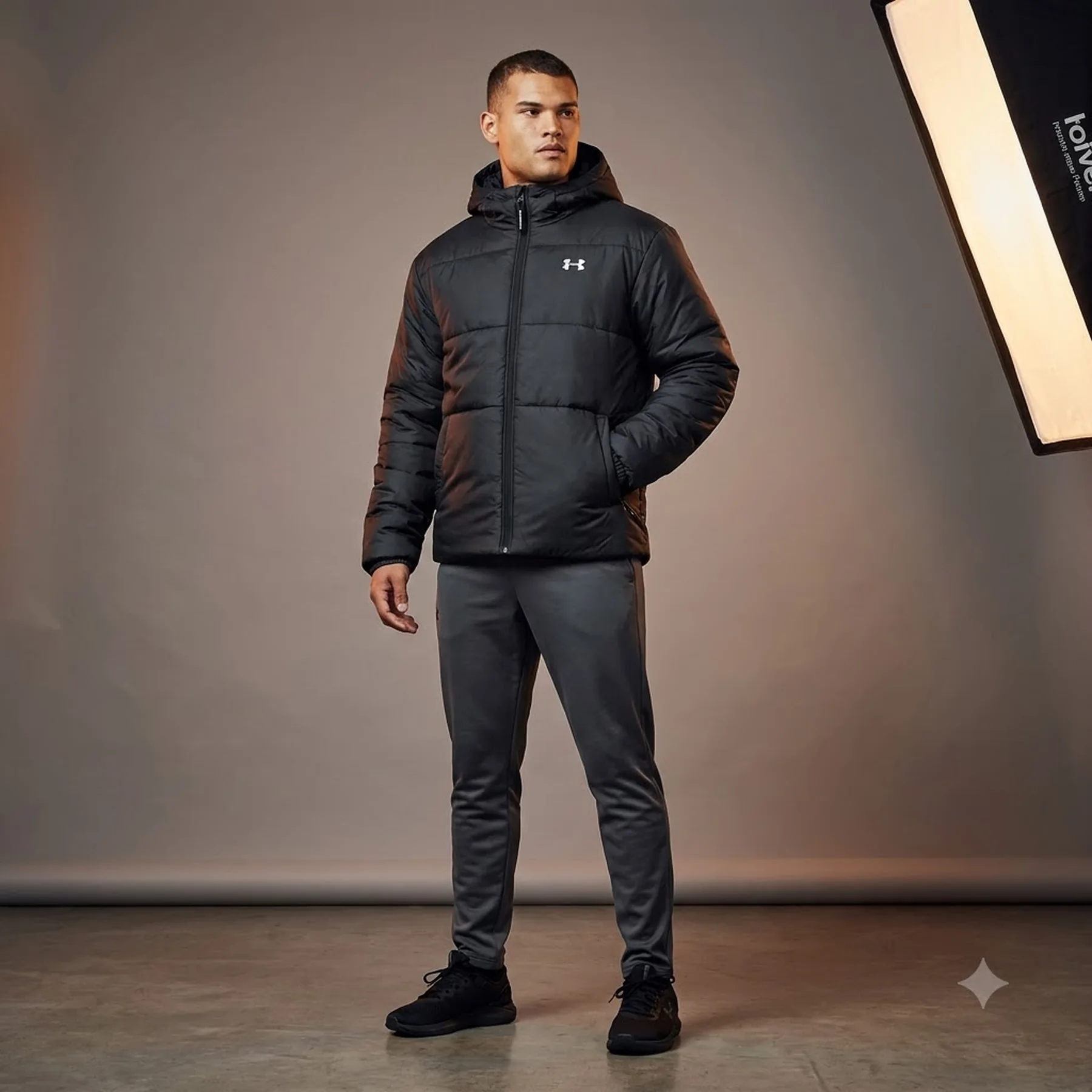 Куртка чоловіча Under Armour Lw Insulated Black (1389182-001)