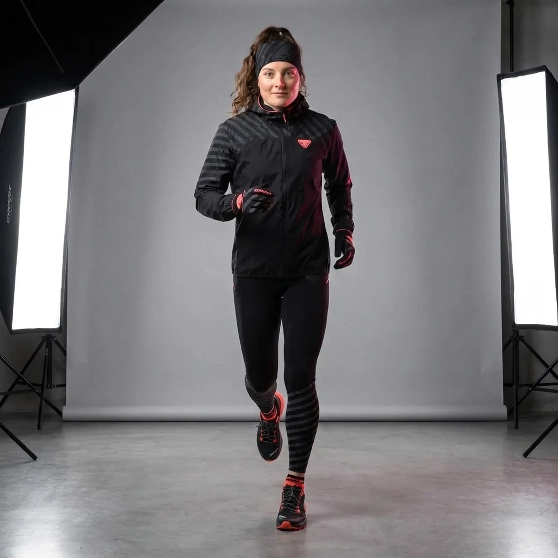 Куртка Dynafit Trail Reflective Wind Jkt Wmn
