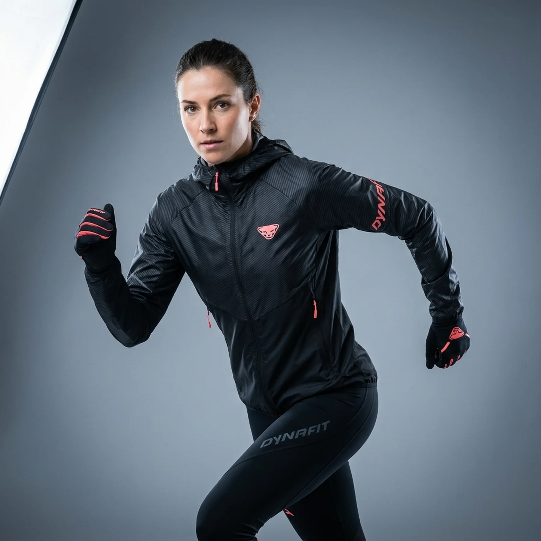 Куртка Dynafit Trail Reflective Wind Jkt Wmn