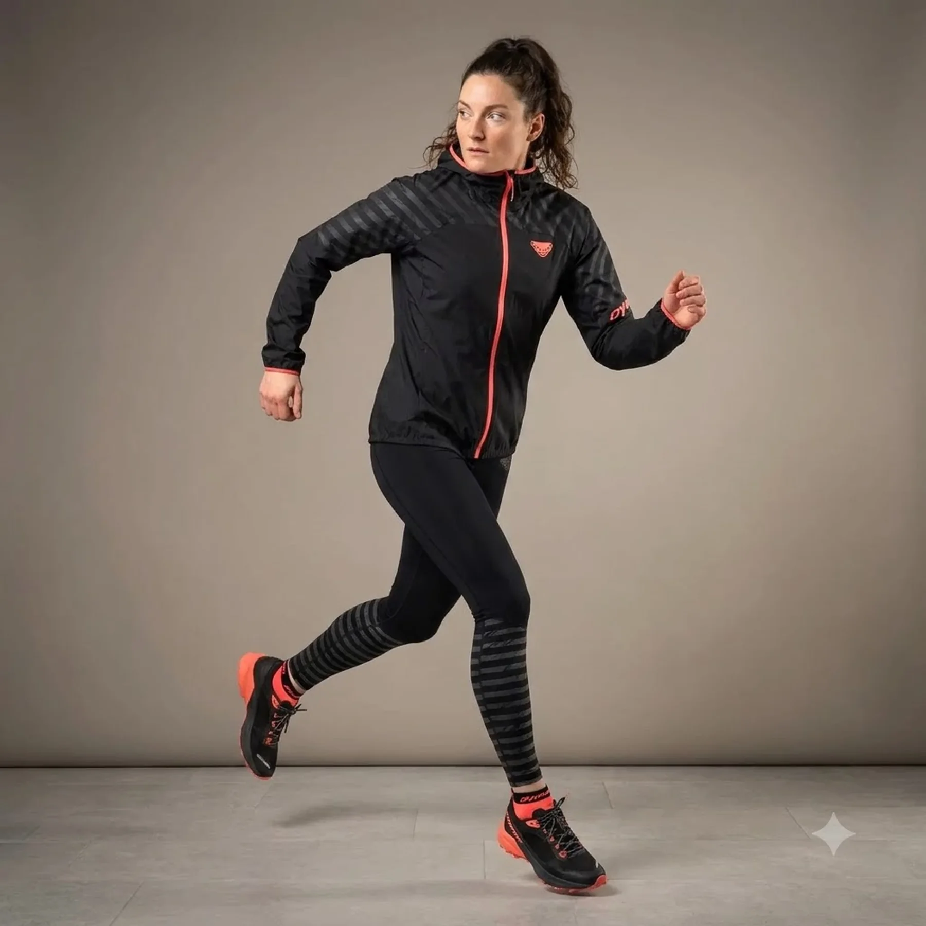 Куртка Dynafit Trail Reflective Wind Jkt Wmn