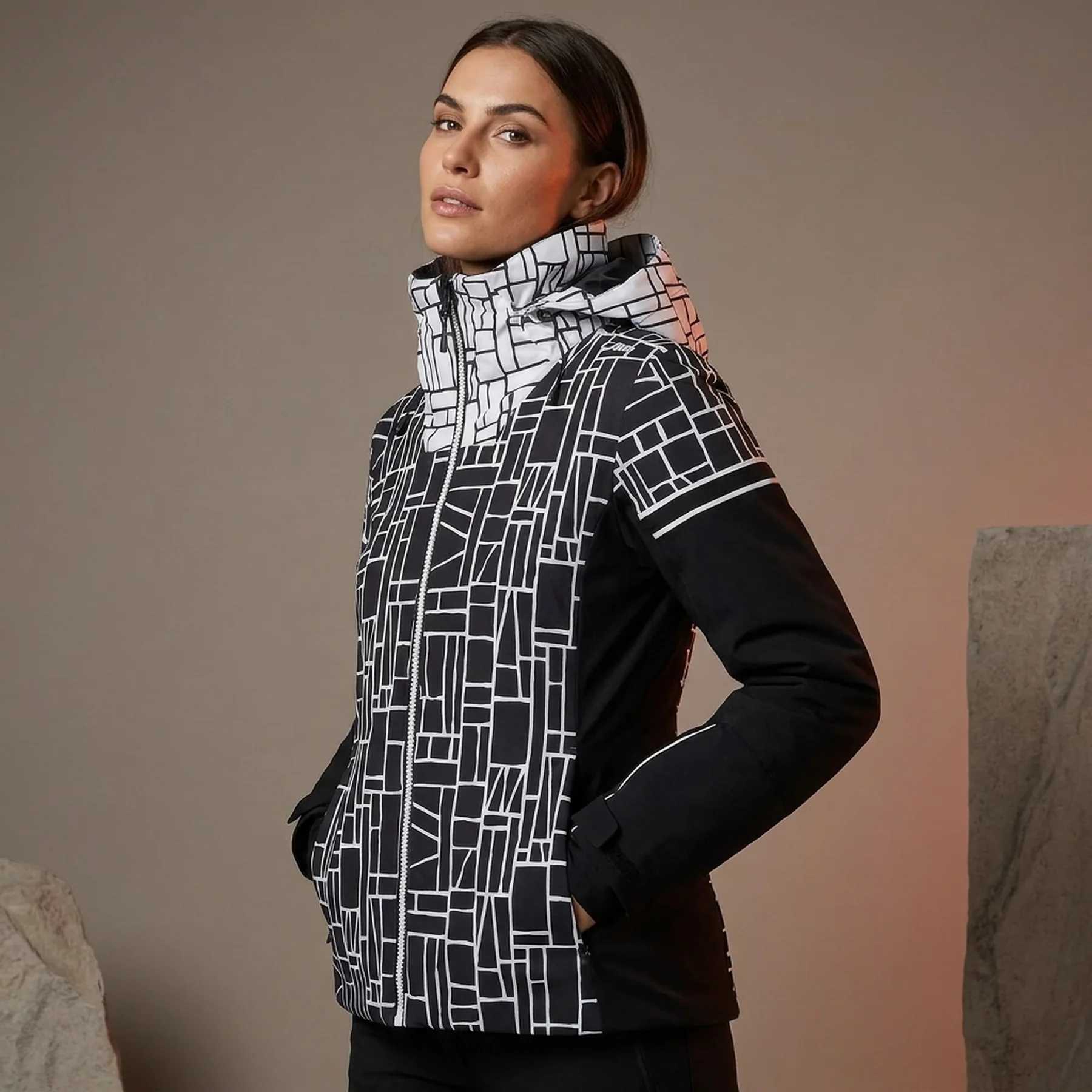 Куртка лижна WOMAN JACKET FIX HOOD 31W0076-15ZH CMP 34 Чорний