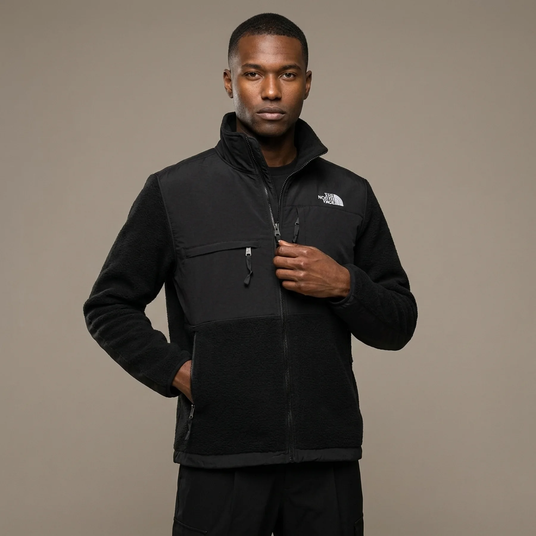 Куртка The North Face Junction insulated vest Tnf black