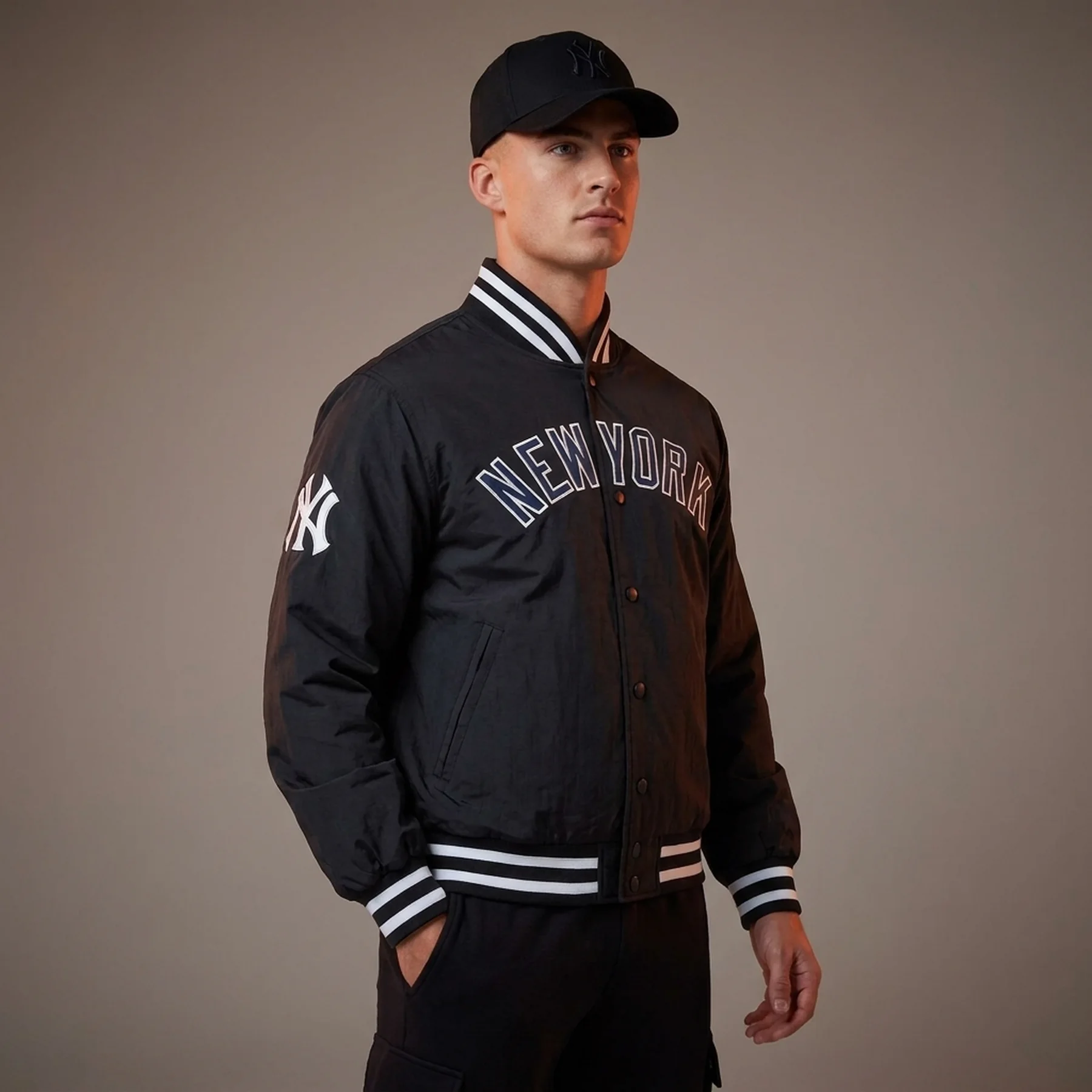 Куртка унісекс New Era Wordmark Bomber Nyy (60564762)