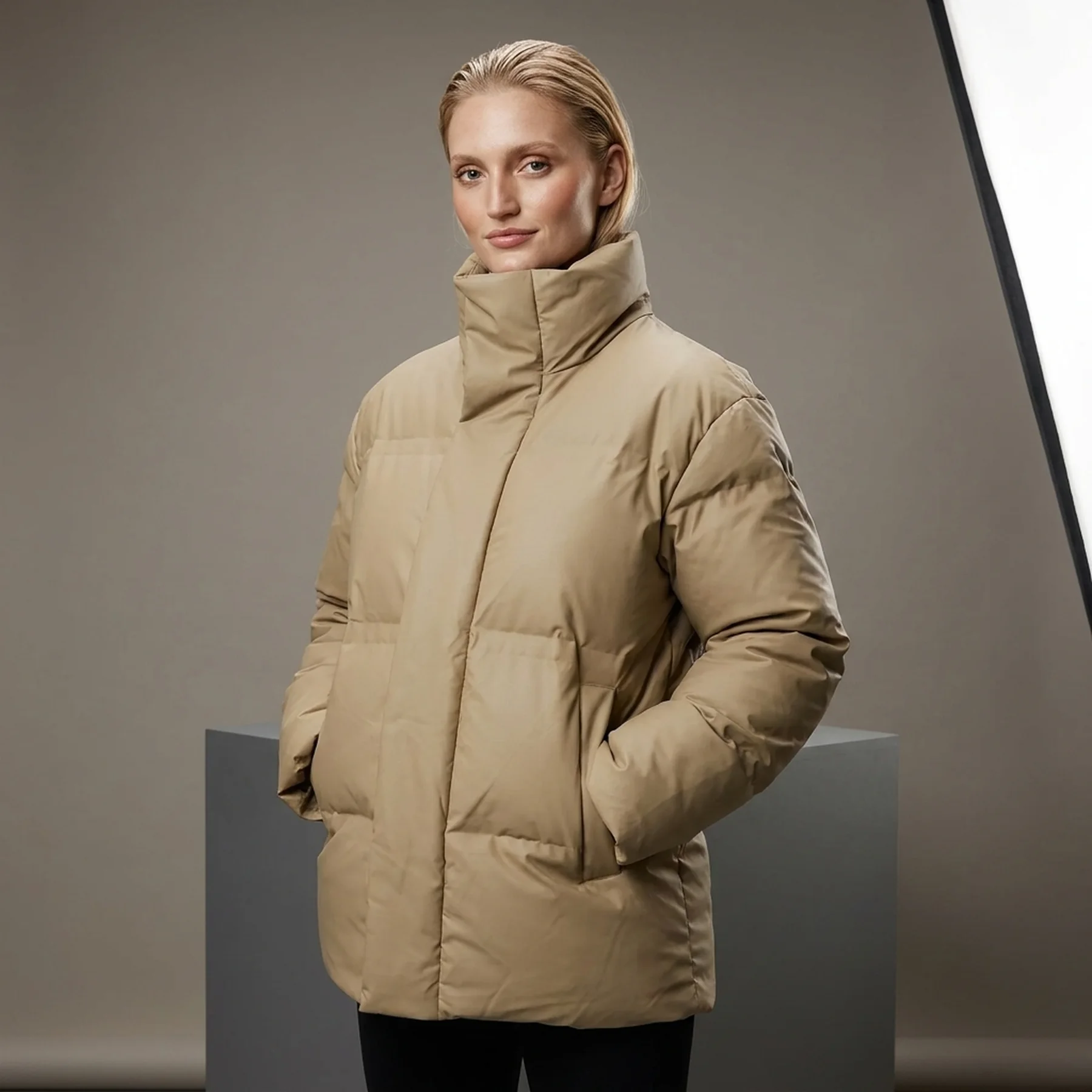 Куртка унісекс Rains Bator Puffer Jacket W3t3 (15240-04)