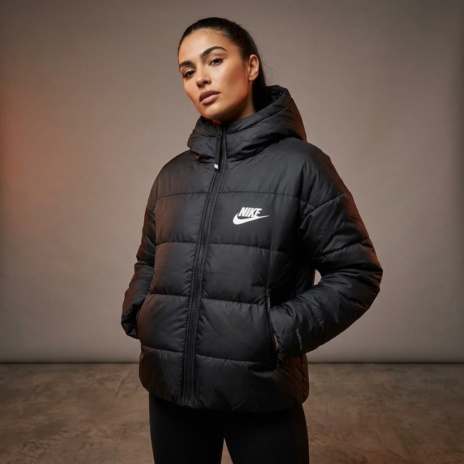 Куртка жіноча Nike W Nsw Syn Tf Rpl Hd Jkt Black Dx1797-010 (DX1797-010)