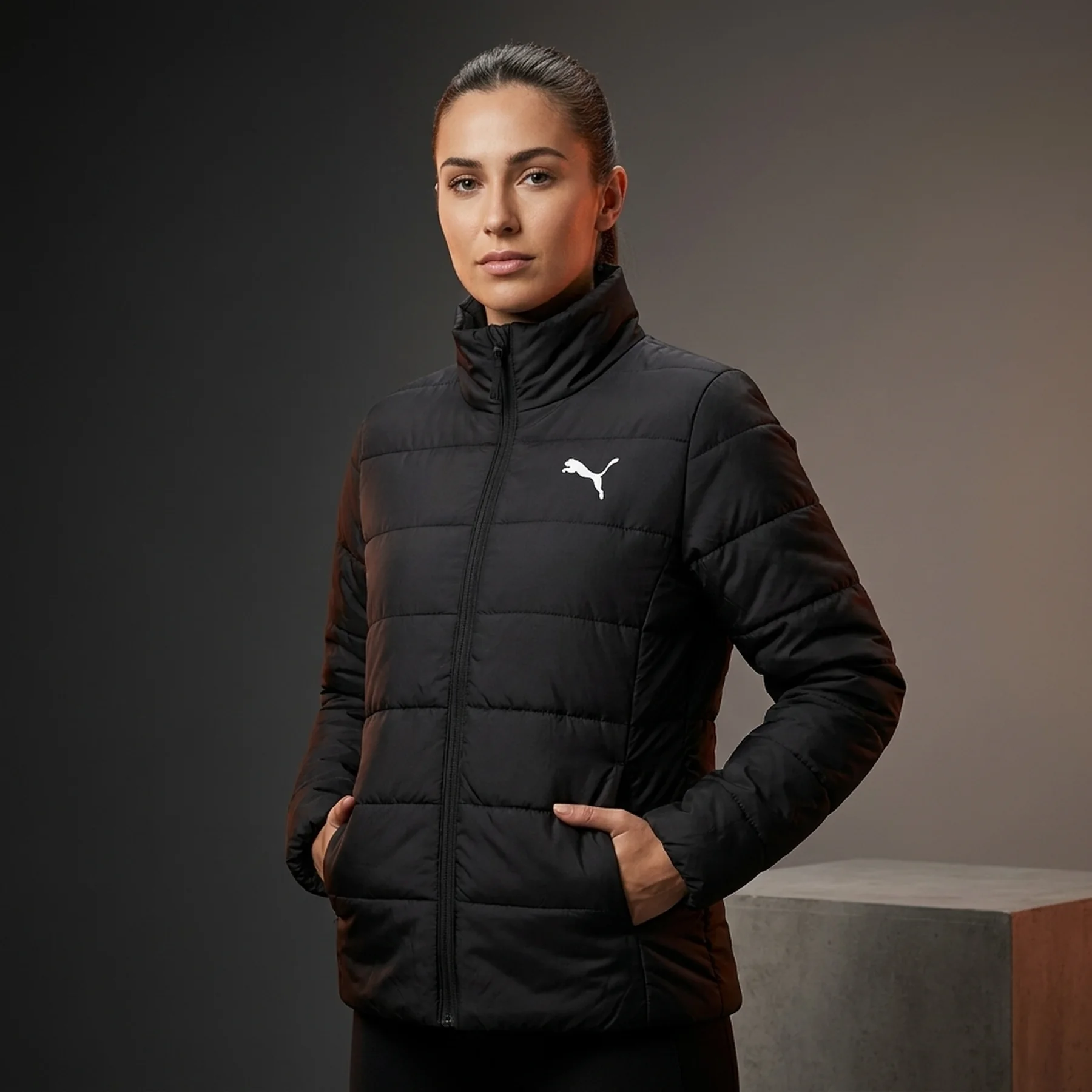 Куртка жіноча Puma Ess+ Padded Jacket (67536401)