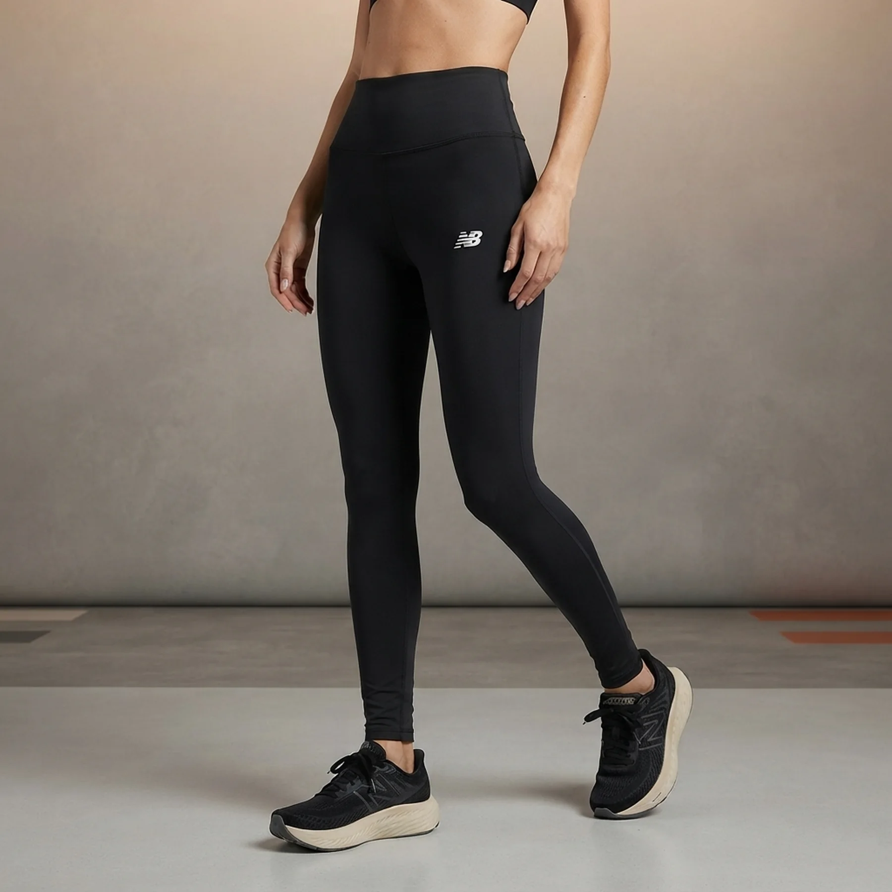 Легінси New Balance Sleek High-Rise Legging 27