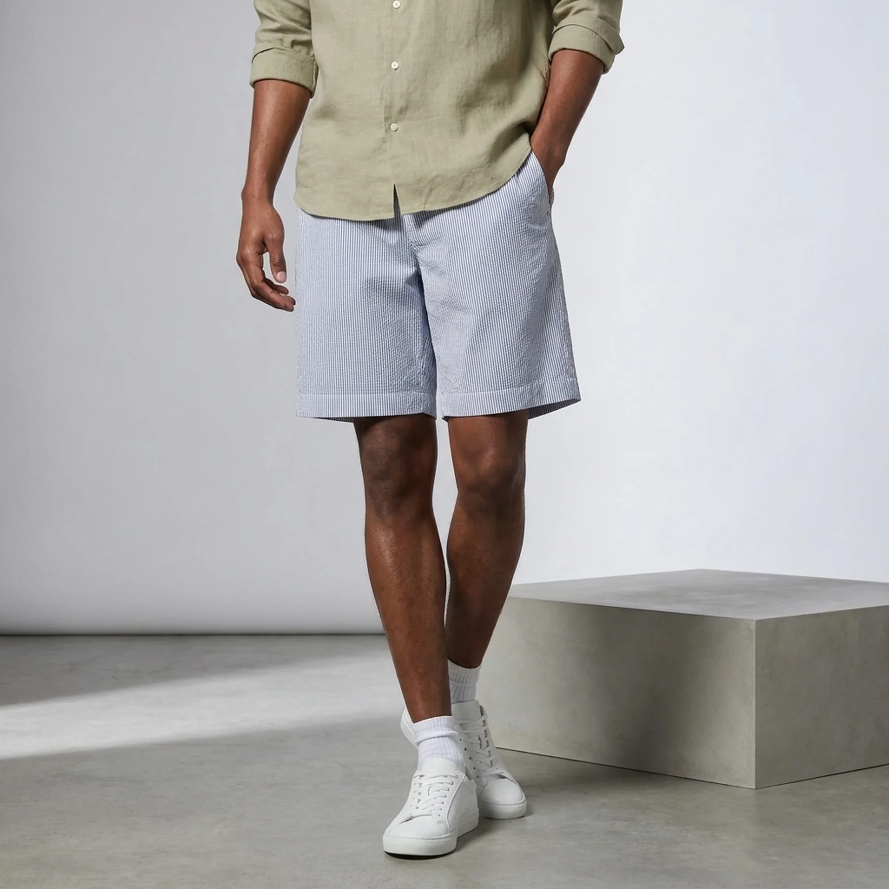 Легкі шорти UNIQLO DRY Stretch в смужку 1159854616