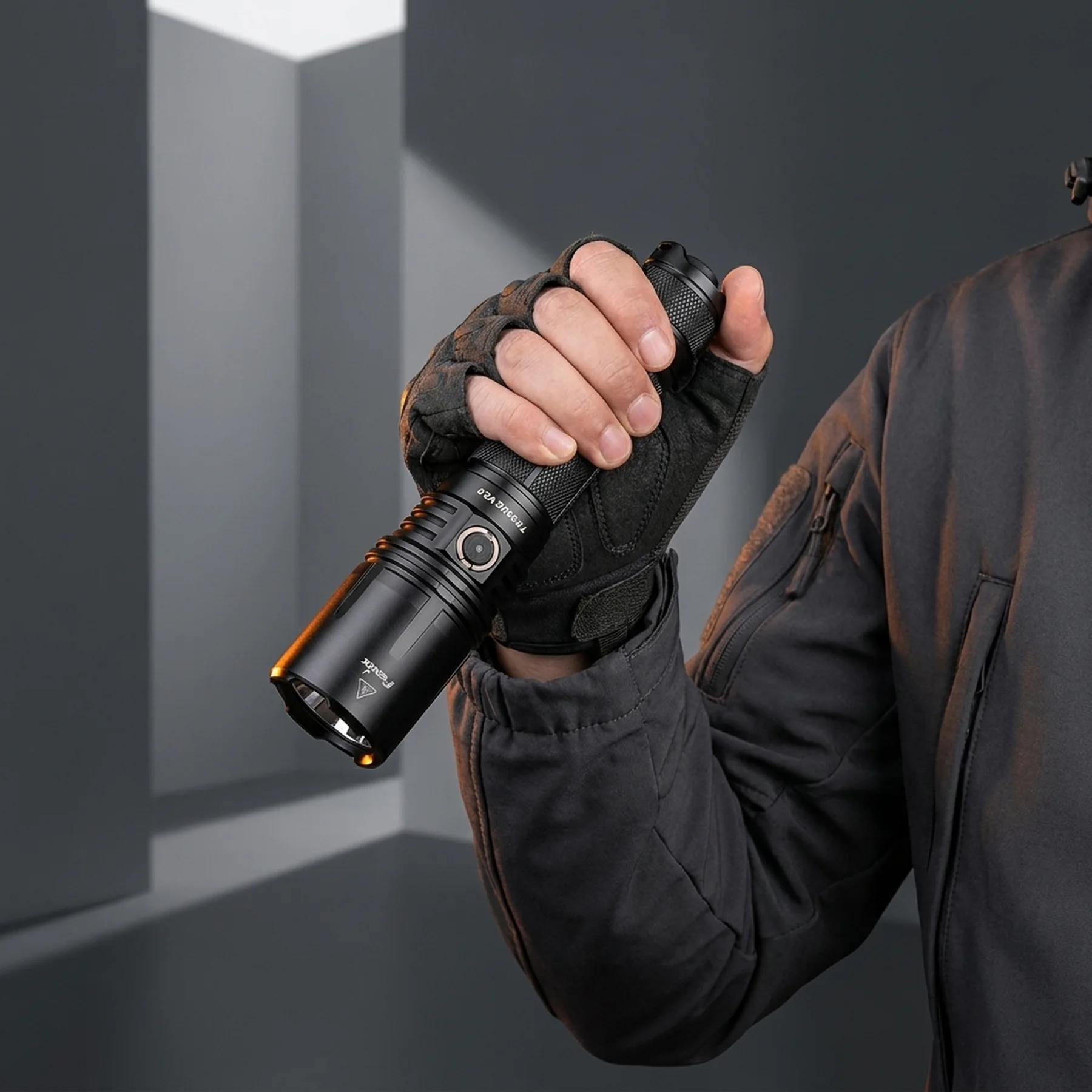 Ліхтар ручний Fenix TK35UE V2.0