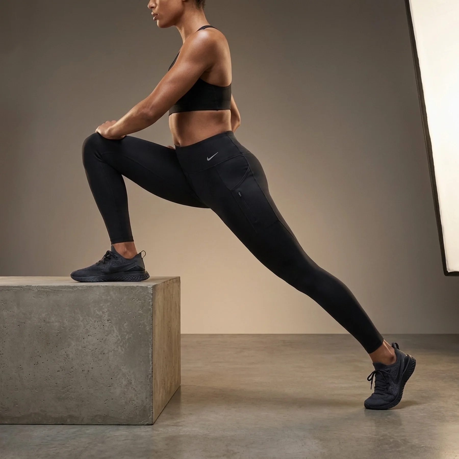 Лосіни жіночі Nike Dri-Fit Go Black Dq5672-010 (DQ5672-010)