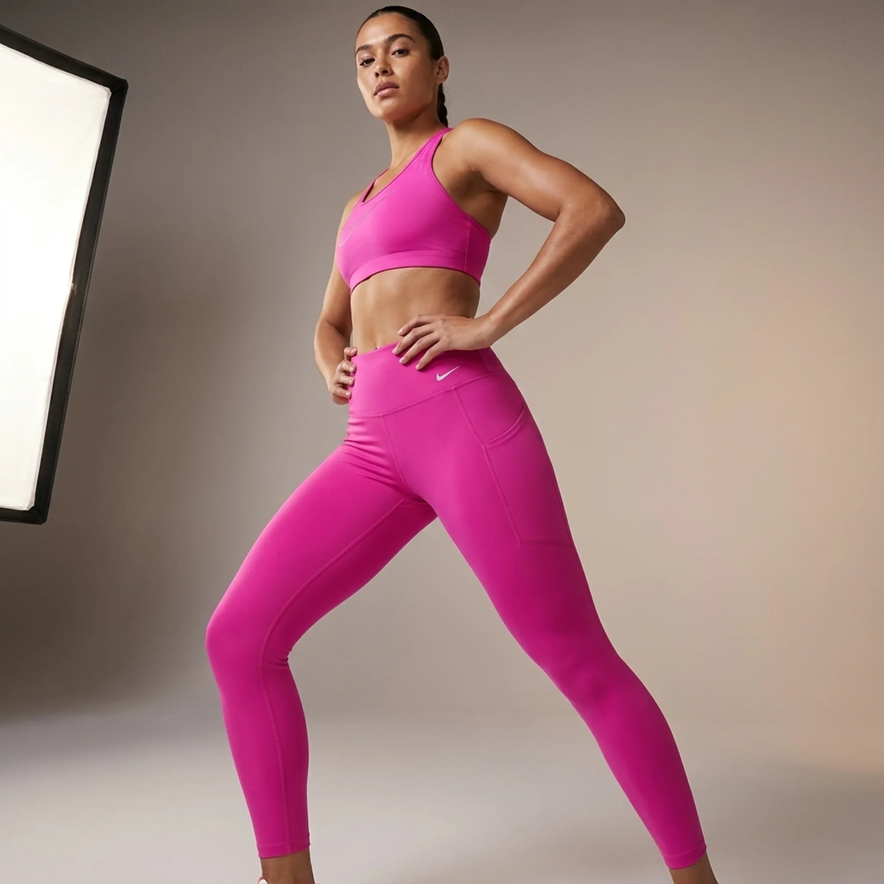 Лосіни жіночі Nike Go Leggings Pink (DQ5692-615)