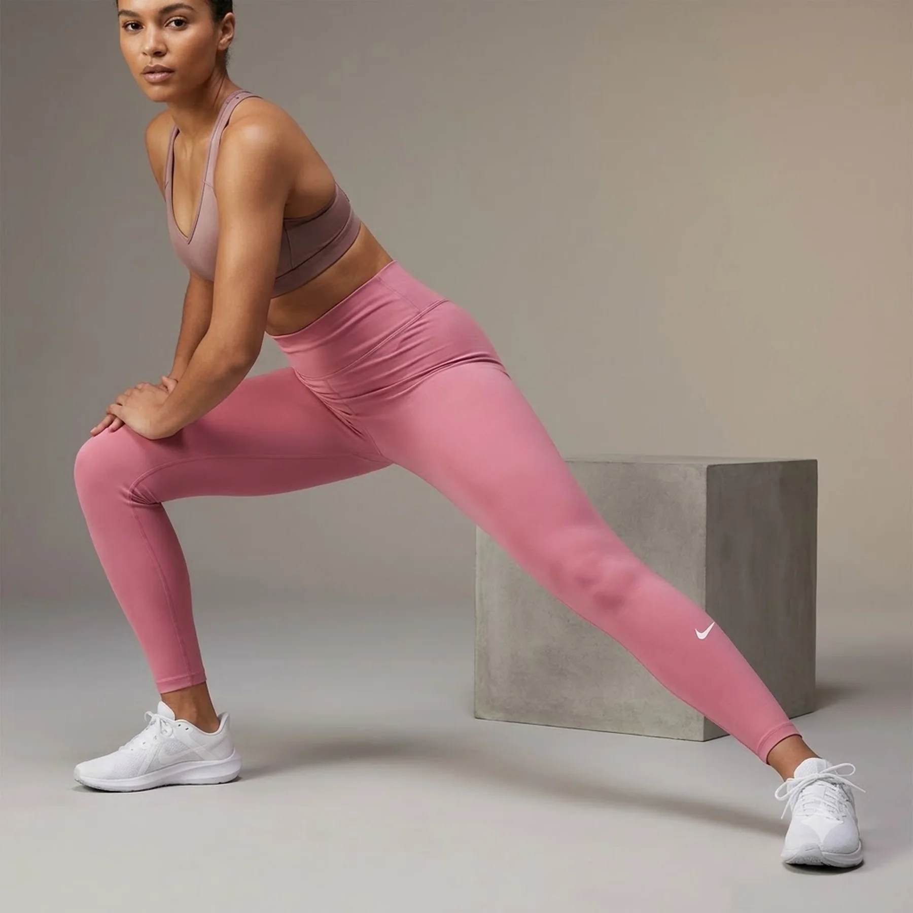Лосіни жіночі Nike One High-Rise Leggings Pink (DM7278-618)