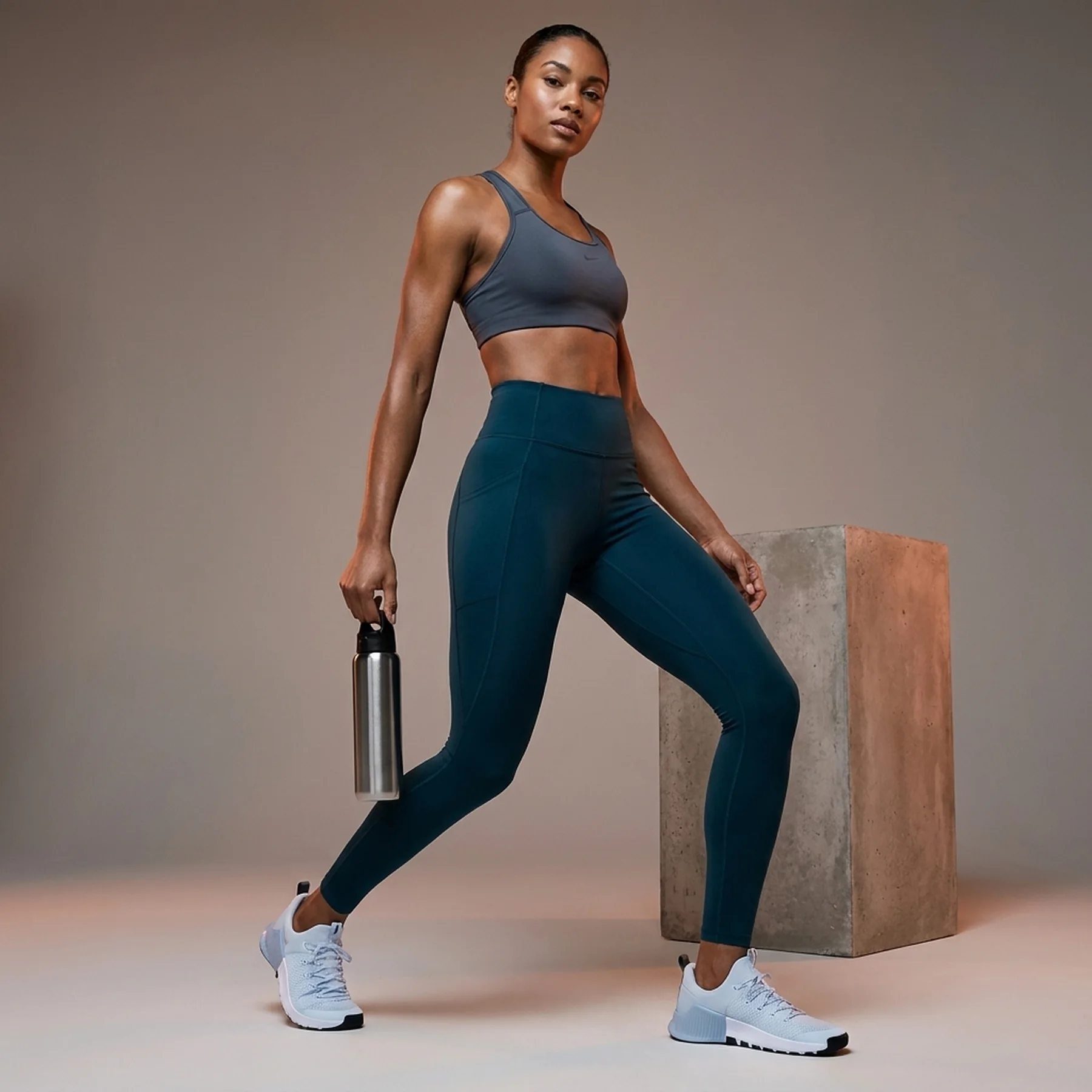 Лосіни жіночі Nike Universa Dri-Fit Pocket Tights (HQ6810-478)