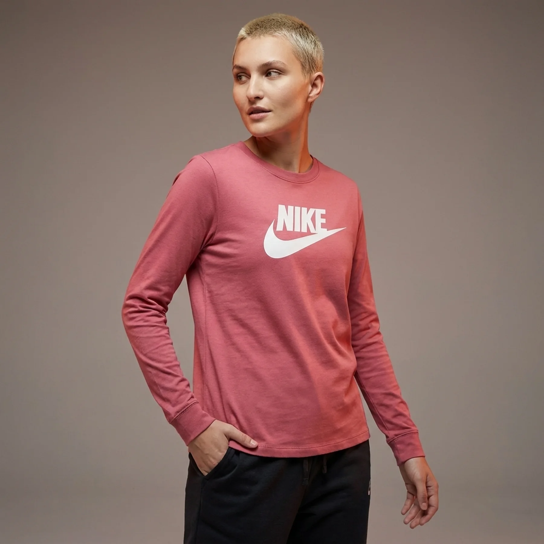 Лосіни жіночі Nike Womens Long-Sleeve T-Shirt Pink (BV6171-622)