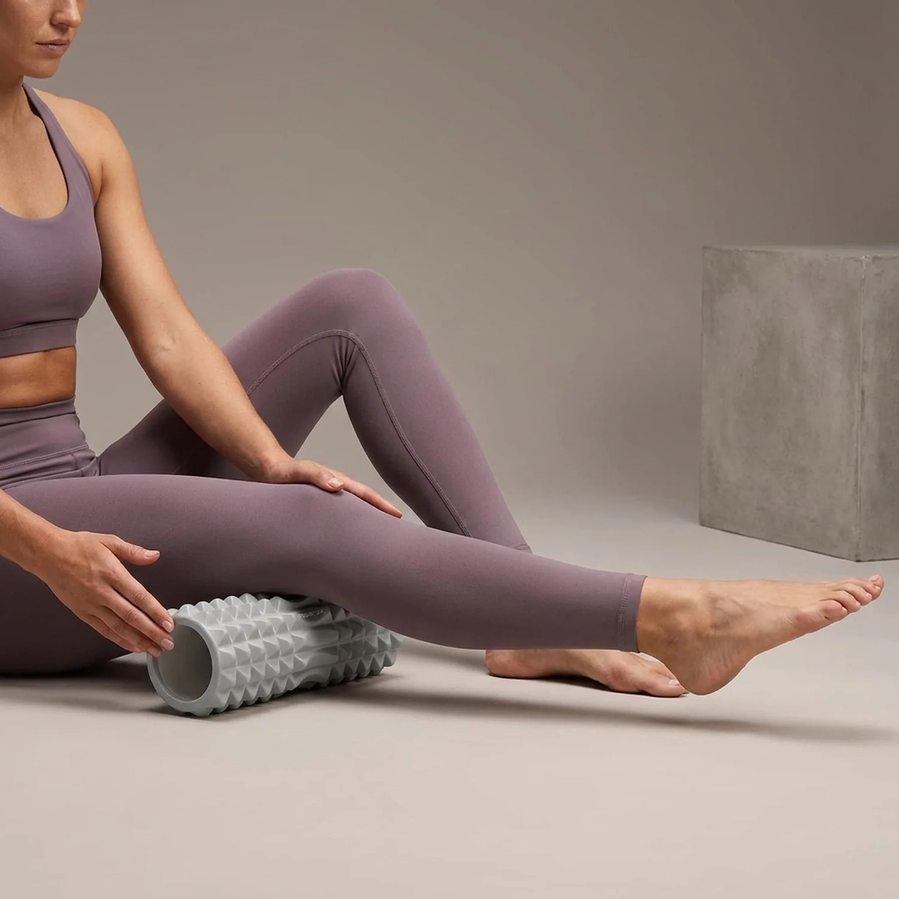 Масажний ролик (роллер) PowerPlay 4405 EVA Massage Roller Сірий (33x12см.)