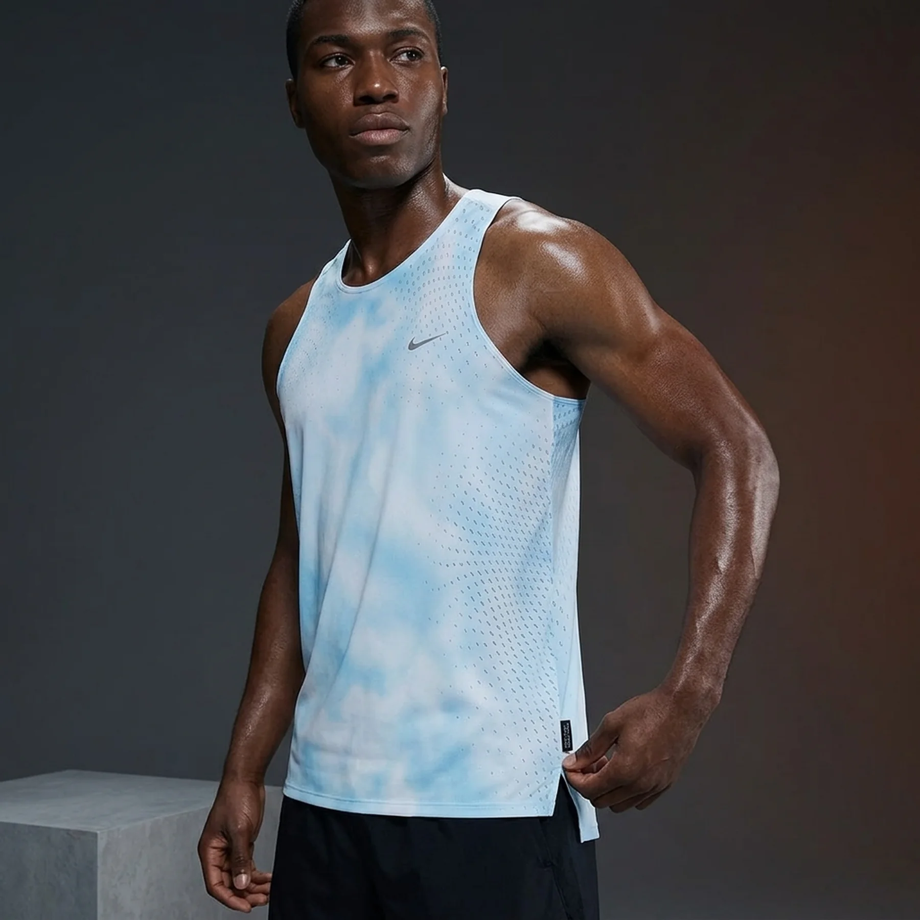 Майка чоловіча Nike Dfadv Breathe Light Blue (HJ4146-422)