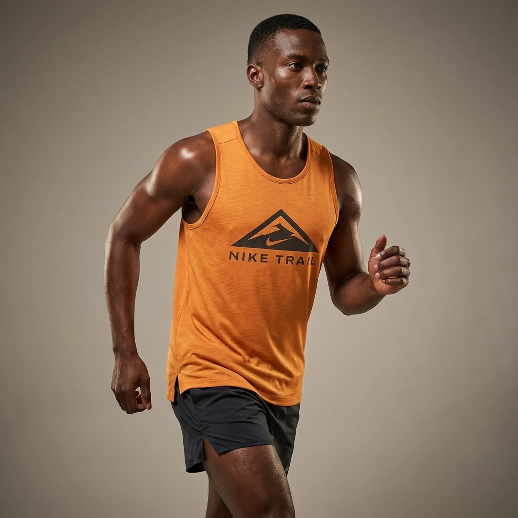 Майка чоловіча Nike Rise 365 Tank Orange (DM4781-871)